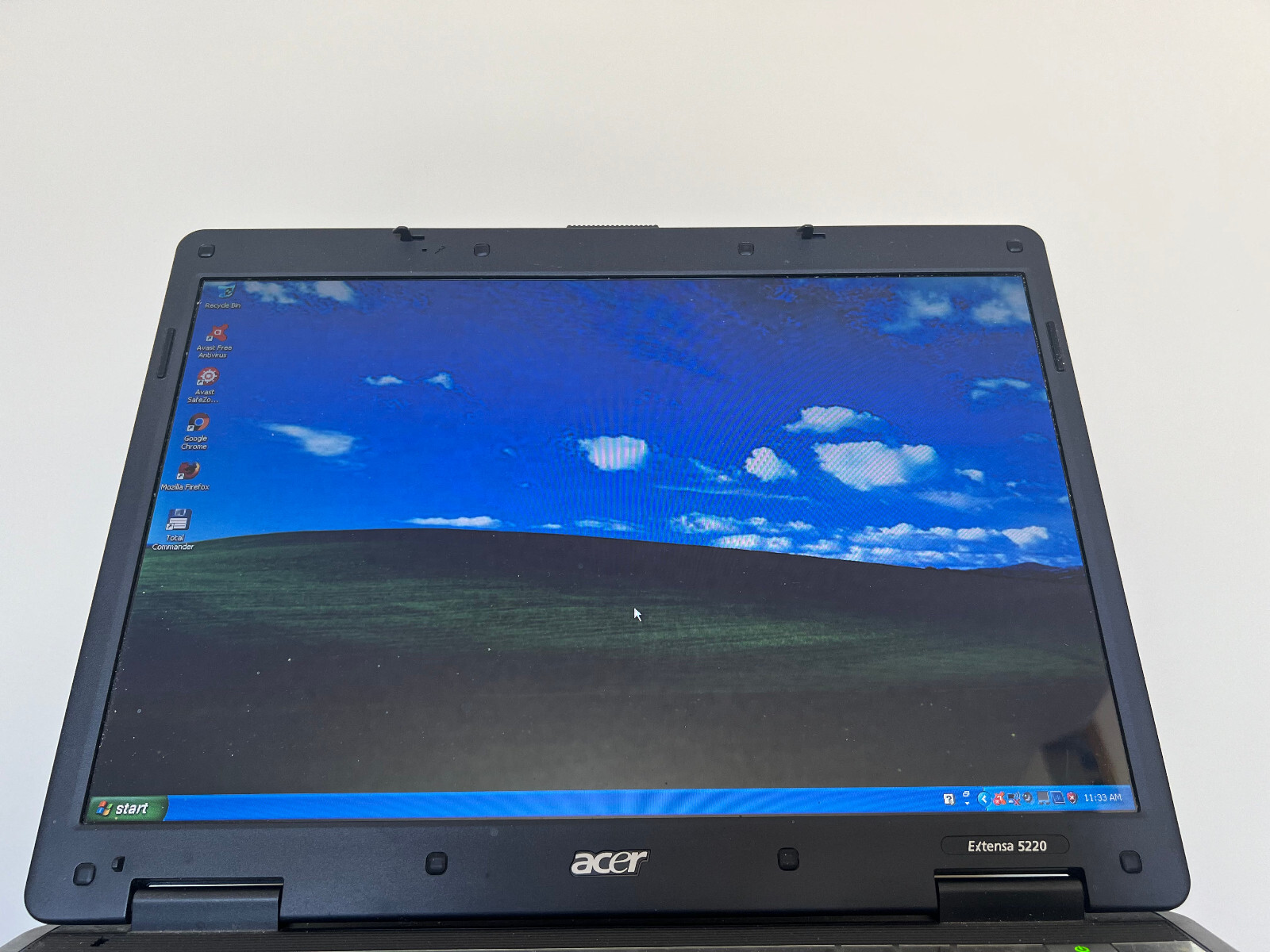 FAST Acer Win XP Laptop – Extensa 5220 15.4″ + 120GB HD + 2GB RAM–FULLY WORKING