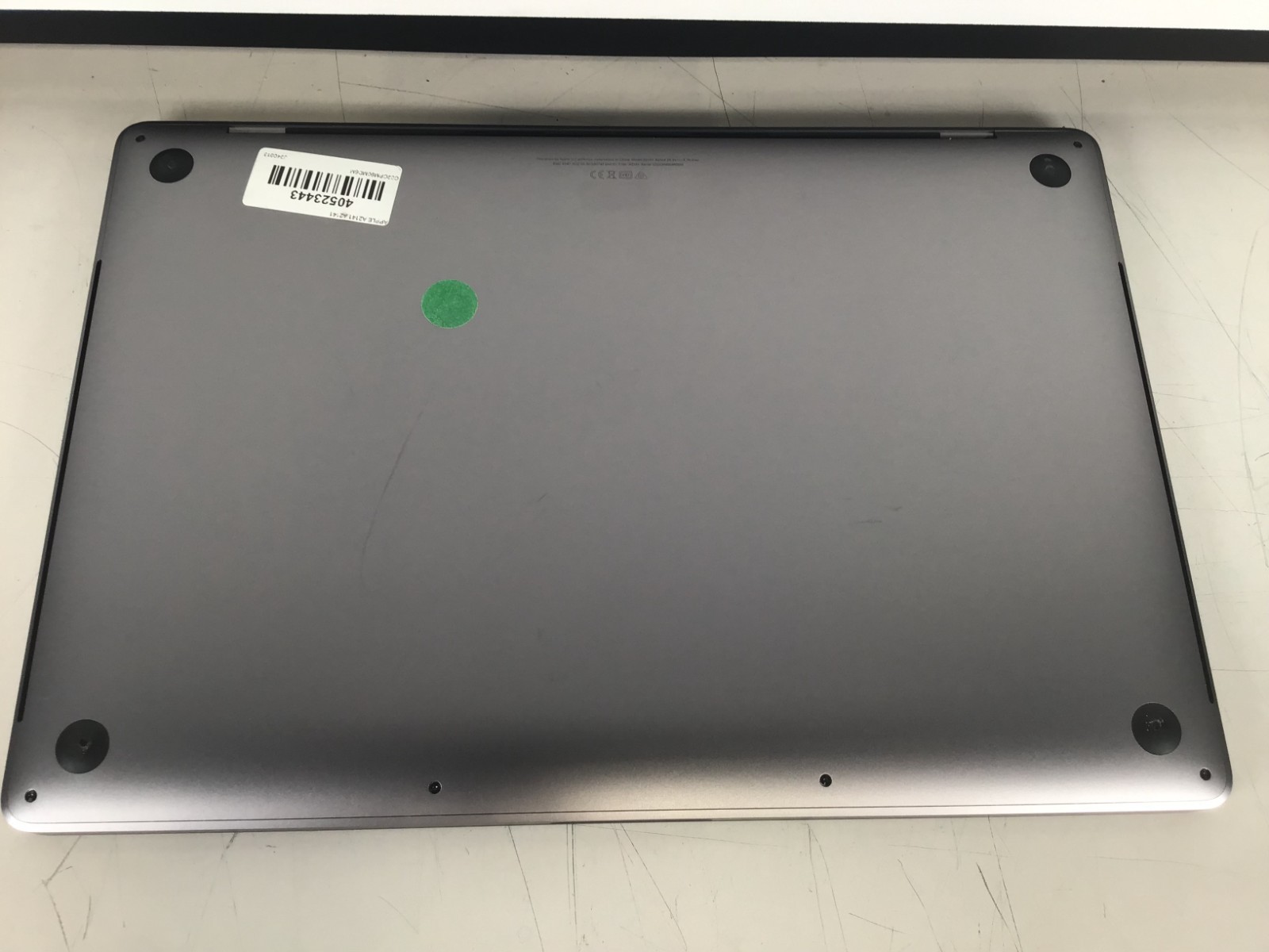 Lot of 2 Apple MacBook Pro 16″ A2141 i7-9750H 2.6GHz 16GB RAM 500B NVMe Gray~III