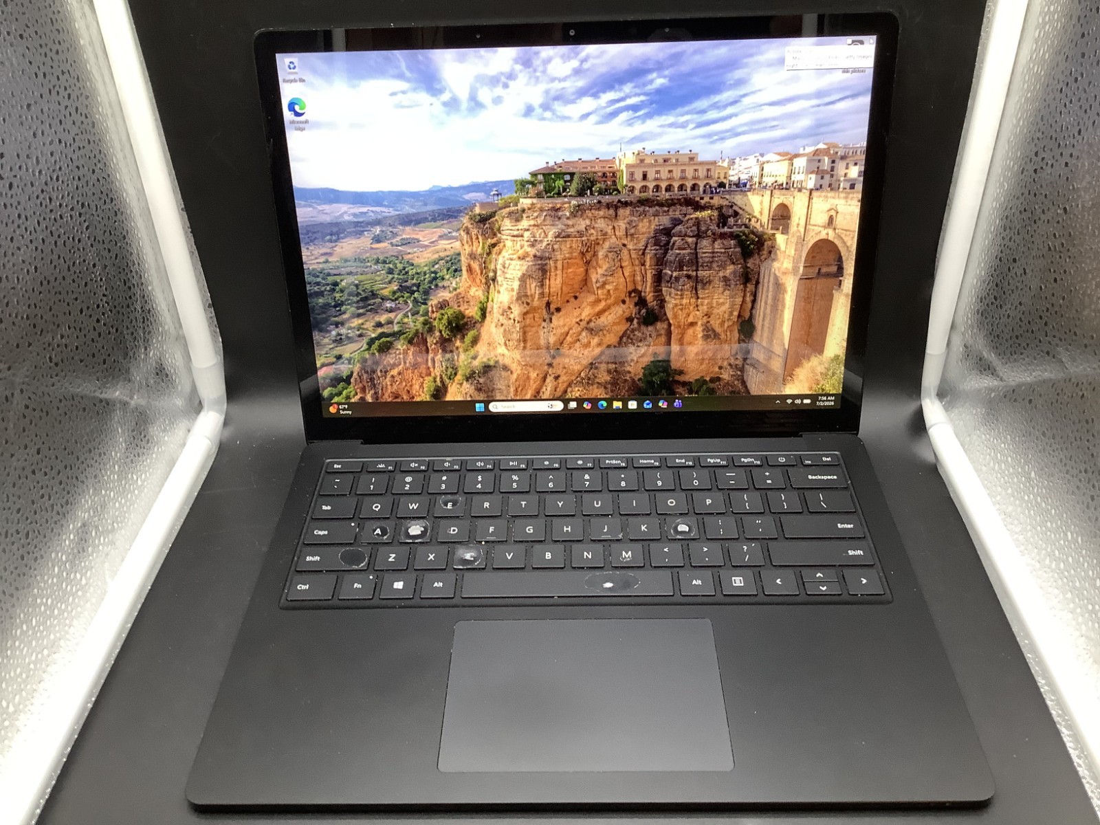 Microsoft Surface Laptop 3 13.5″ i5-1035G7 1.3GHz 16GB RAM 256GB SSD Read Desc 7