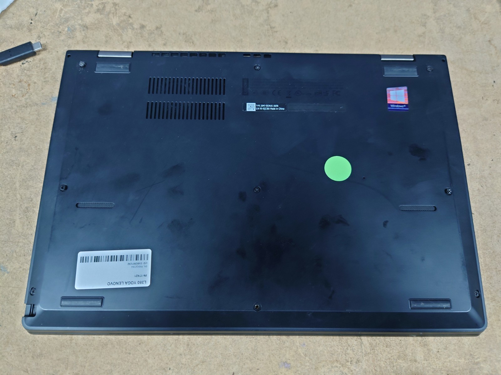 Lenovo ThinkPad L380 Yoga 13.3″ FHD I5-8250U 4GB RAM No OS/SSD