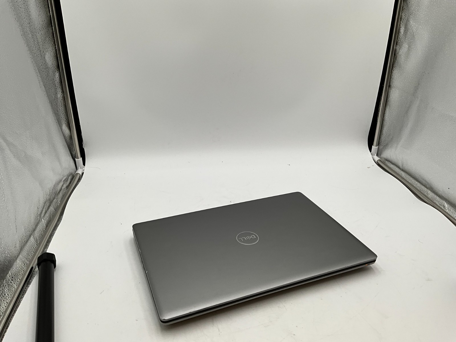 DELL Precision 7560 i7-11850H 2.50g 32GB 1TB T1200 15.6″ WIN11 Laptop 933Q2J3