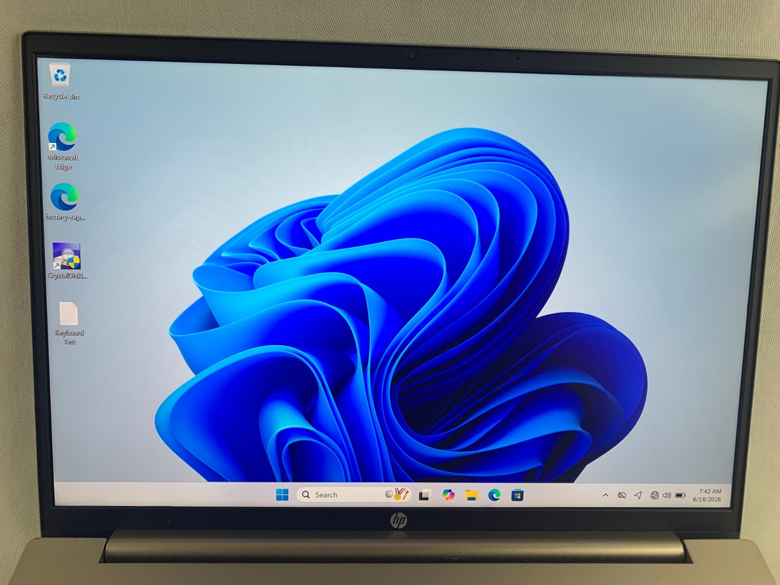 HP Pavilion Aero 13z-be100, AMD Ryzen 5 2.3GHz, 8GB RAM, 256GB SSD, Wifi Issue
