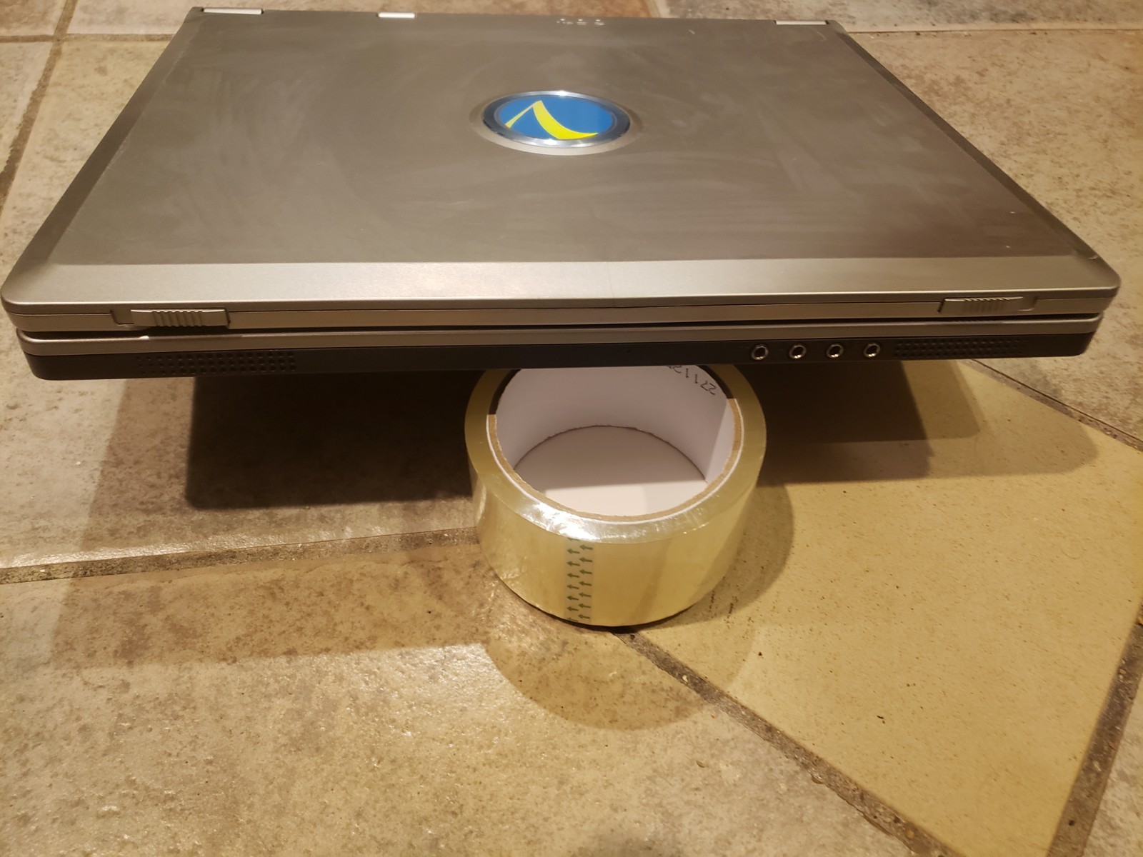 Rare Viglen DossierXT Celeron 1.4ghz 1gb Ram 40gb Hdd Winxp Clevo M45C W/battery