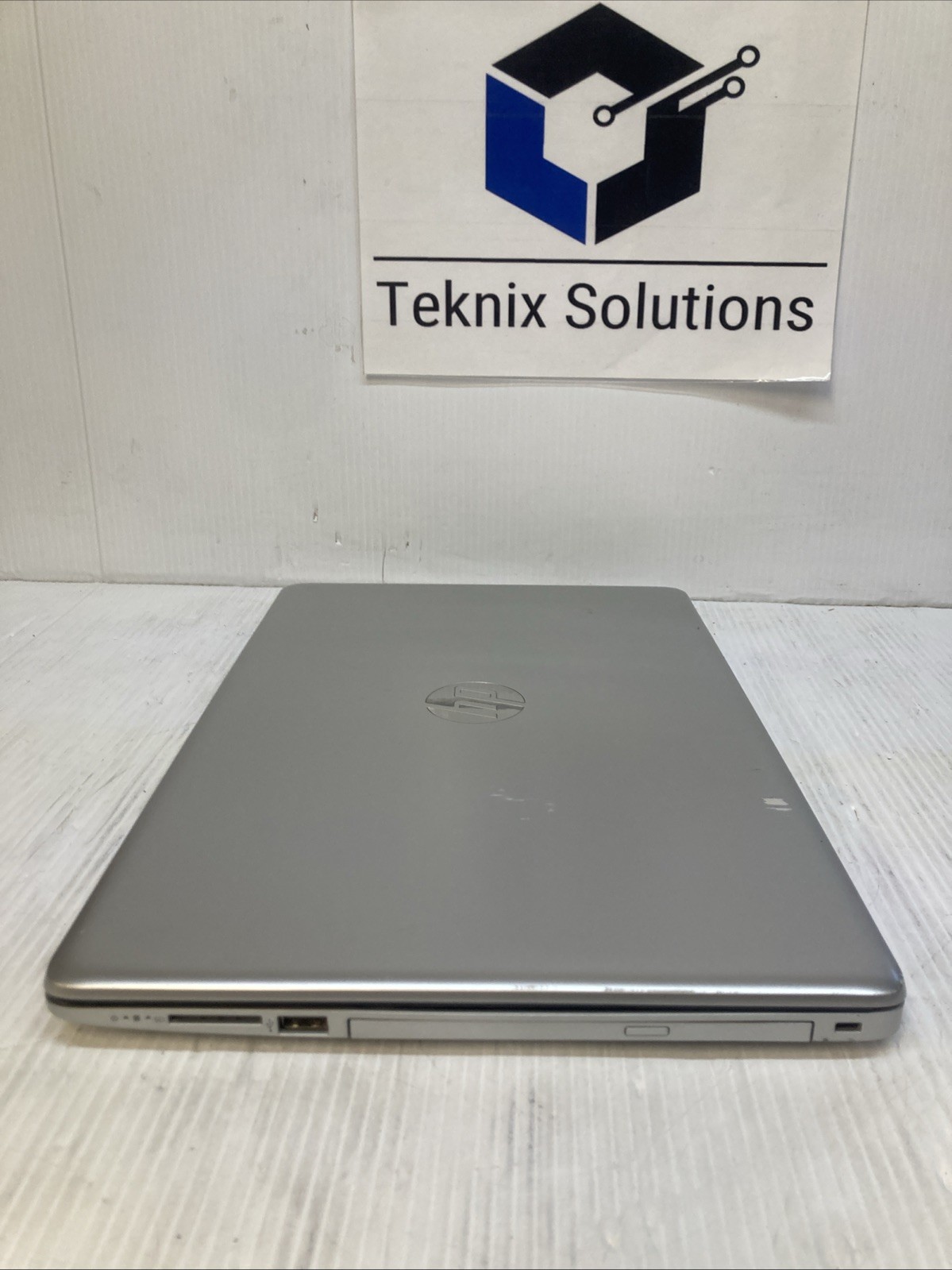 HP Laptop 15-da0053wm i5-8250U 1.60GHz no RAM no HDD Boot to BIOS