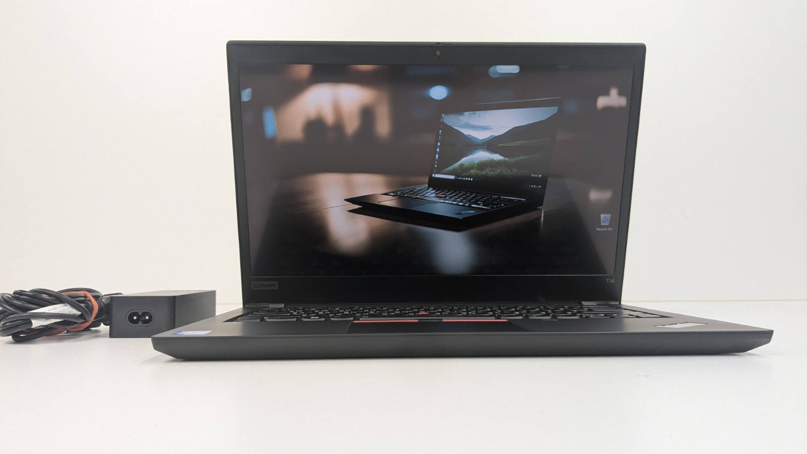 Lenovo ThinkPad T14 Gen 2 Quad Core i5 16GB 256GB SSD **One Year Warranty**