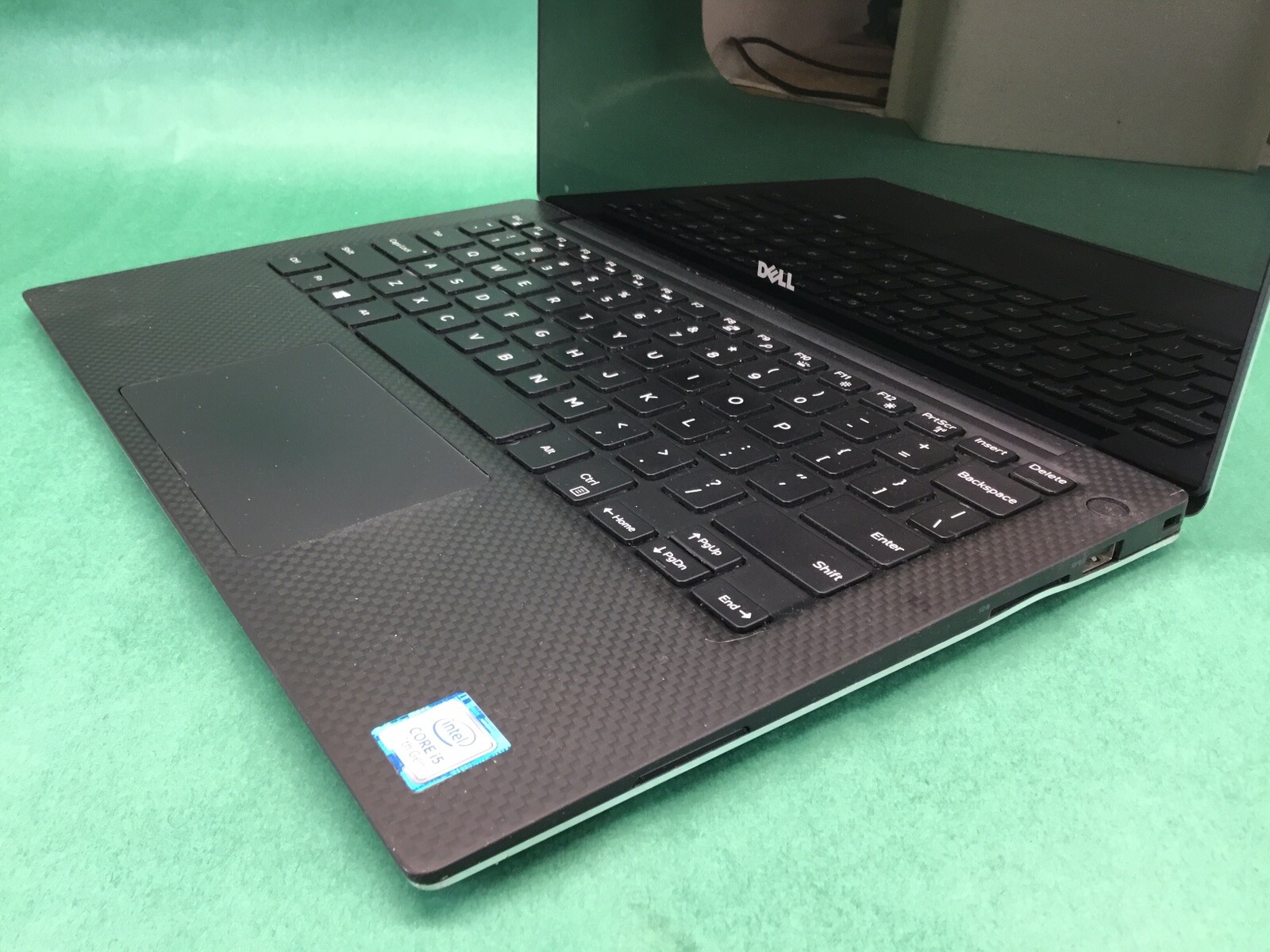 Dell XPS 13 9360 – 13” Laptop – POWERS ON – UNTESTED