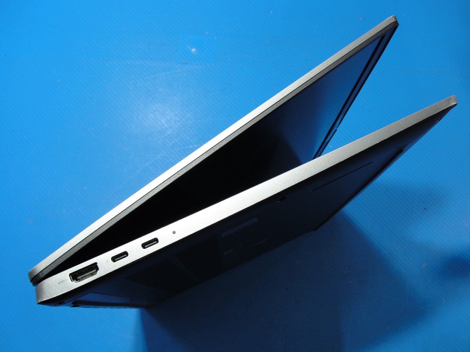 Dell Latitude 7640 16″WUXGA Core i5‑1345U 1.6GHz 16GB RAM 256GB SSD+Charger/vPRO
