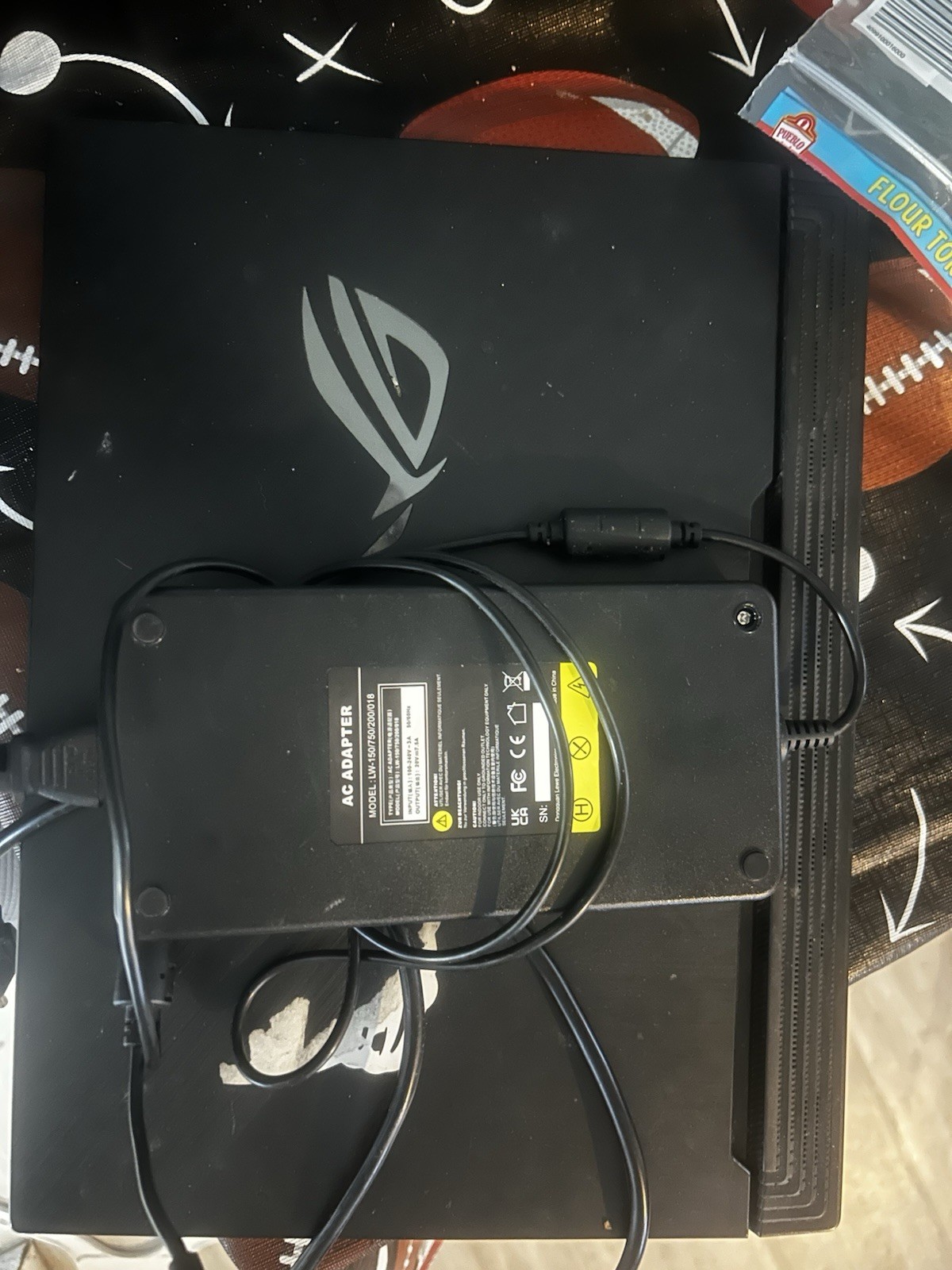 ASUS ROG Strix G15 G512LI i7 GTX 1650Ti –Powers On No Display – For Parts