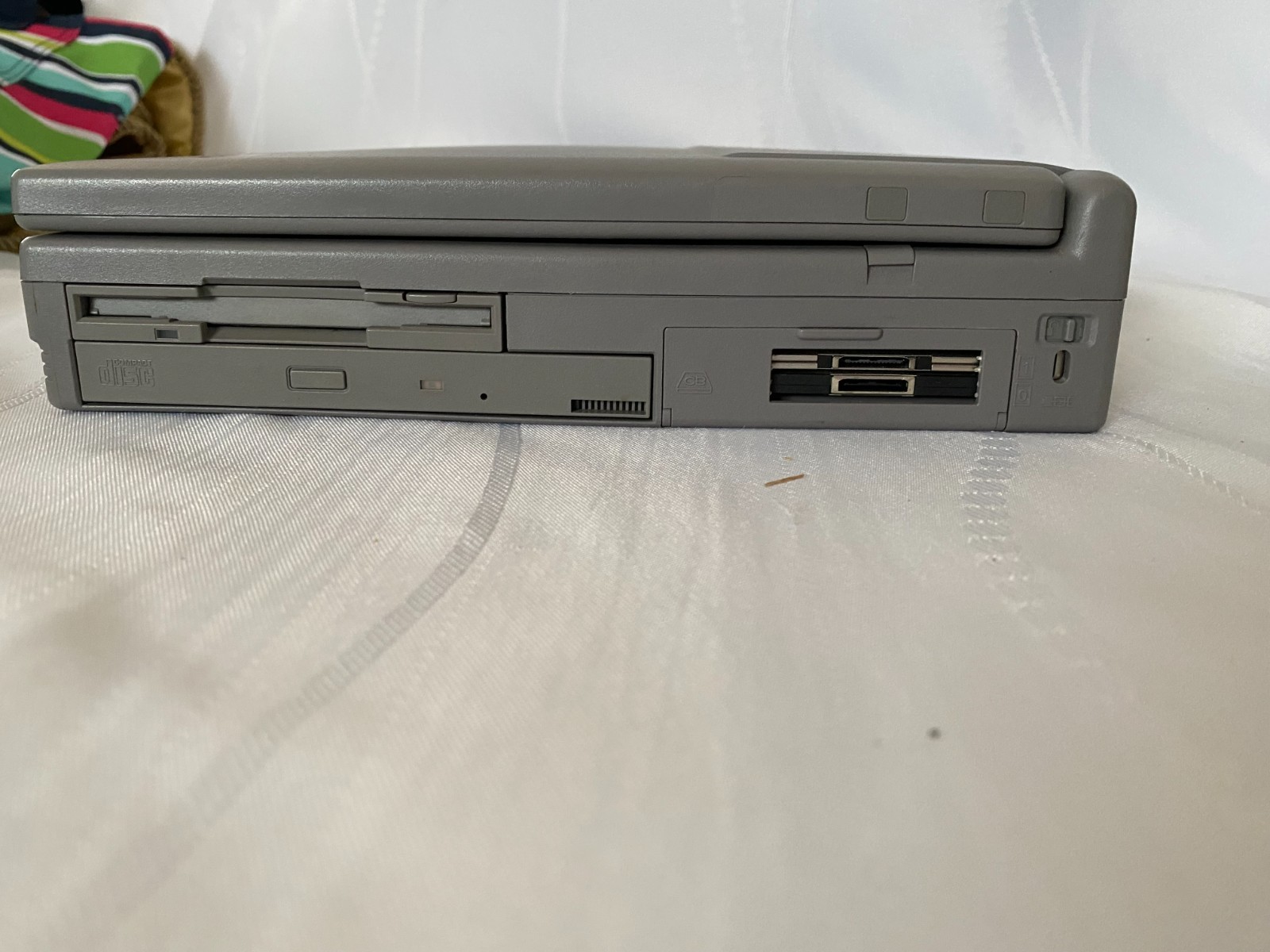 Vintage Toshiba Satellite 4010CDS / 4.0 Laptop w/ Charger – Read Description
