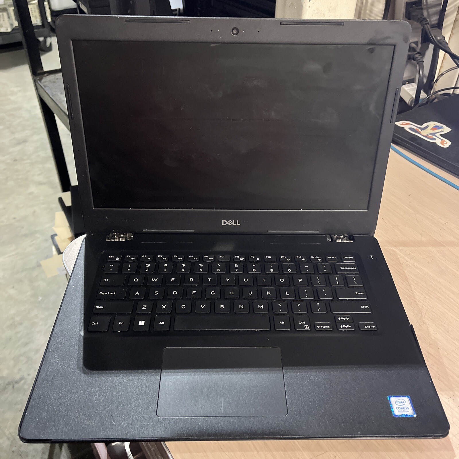 DELL LATITUDE 3490 INTEL CORE I5-8250U 1.60GHZ 8GB RAM NO HD .