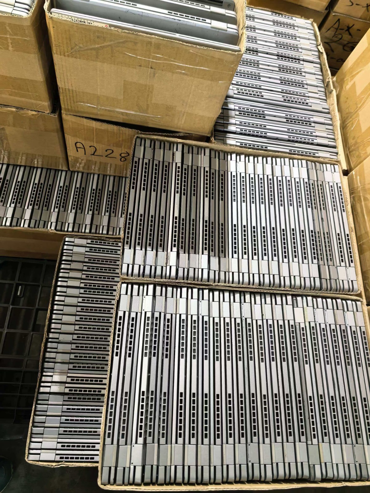Lot 100x DELL Latitude 5320 Laptop i5-1135G 16GB 256GB Grade A Japanese keyboard