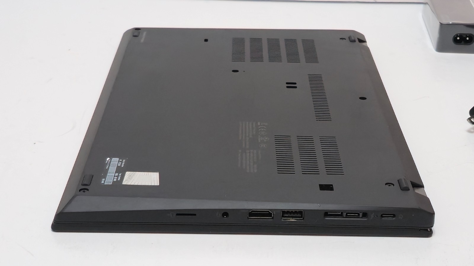 Lenovo ThinkPad P14S Gen 1- Intel i7-10610U, 48GB RAM, 1TB SSD NVIDIA P520 Touch