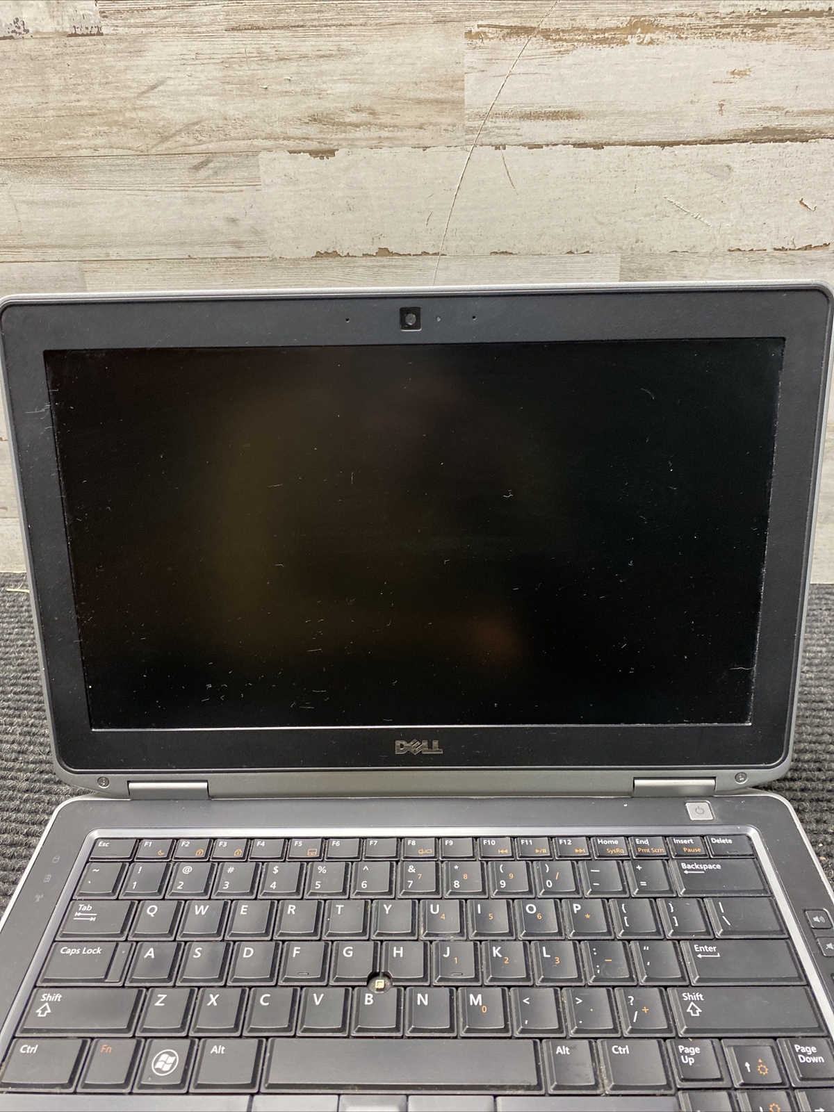 Dell Latitude E6330 Laptop BOOTS Intel Core i7-3520M @ 2.90GHz 6GB RAM NO HDD