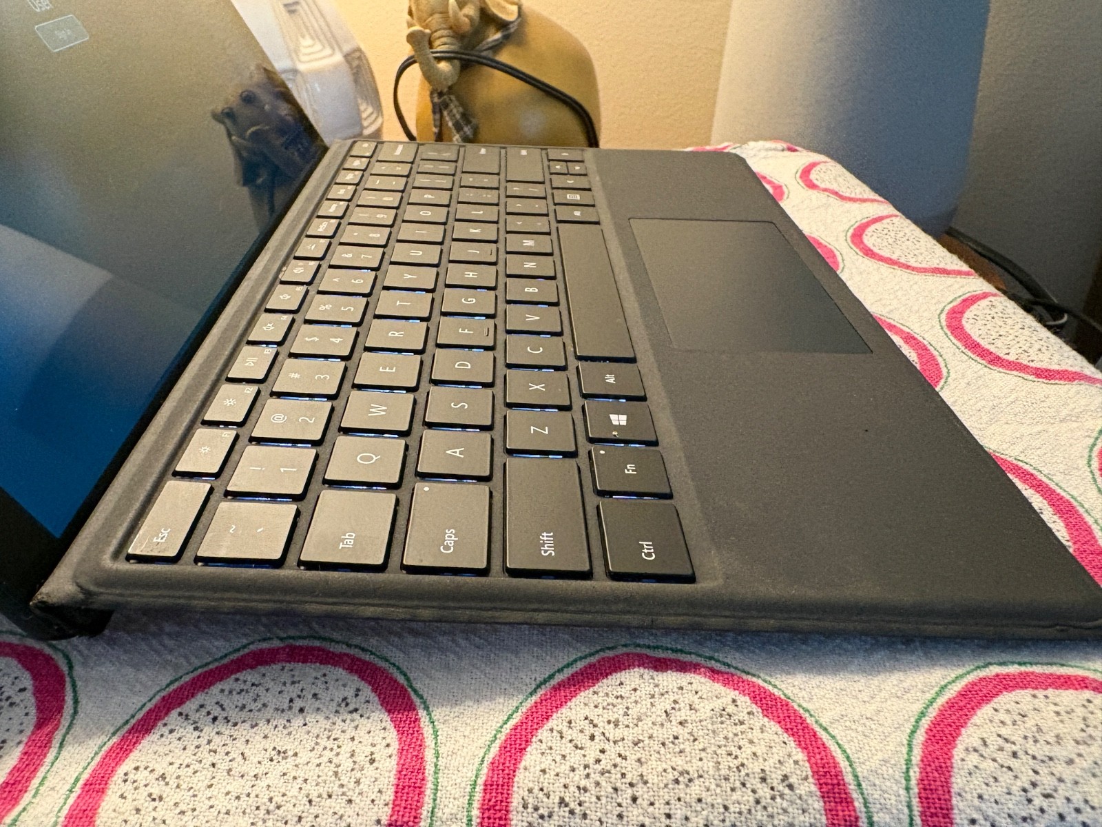 Microsoft Surface Pro 6 i5 8th Gen/8 gigs/256SSD