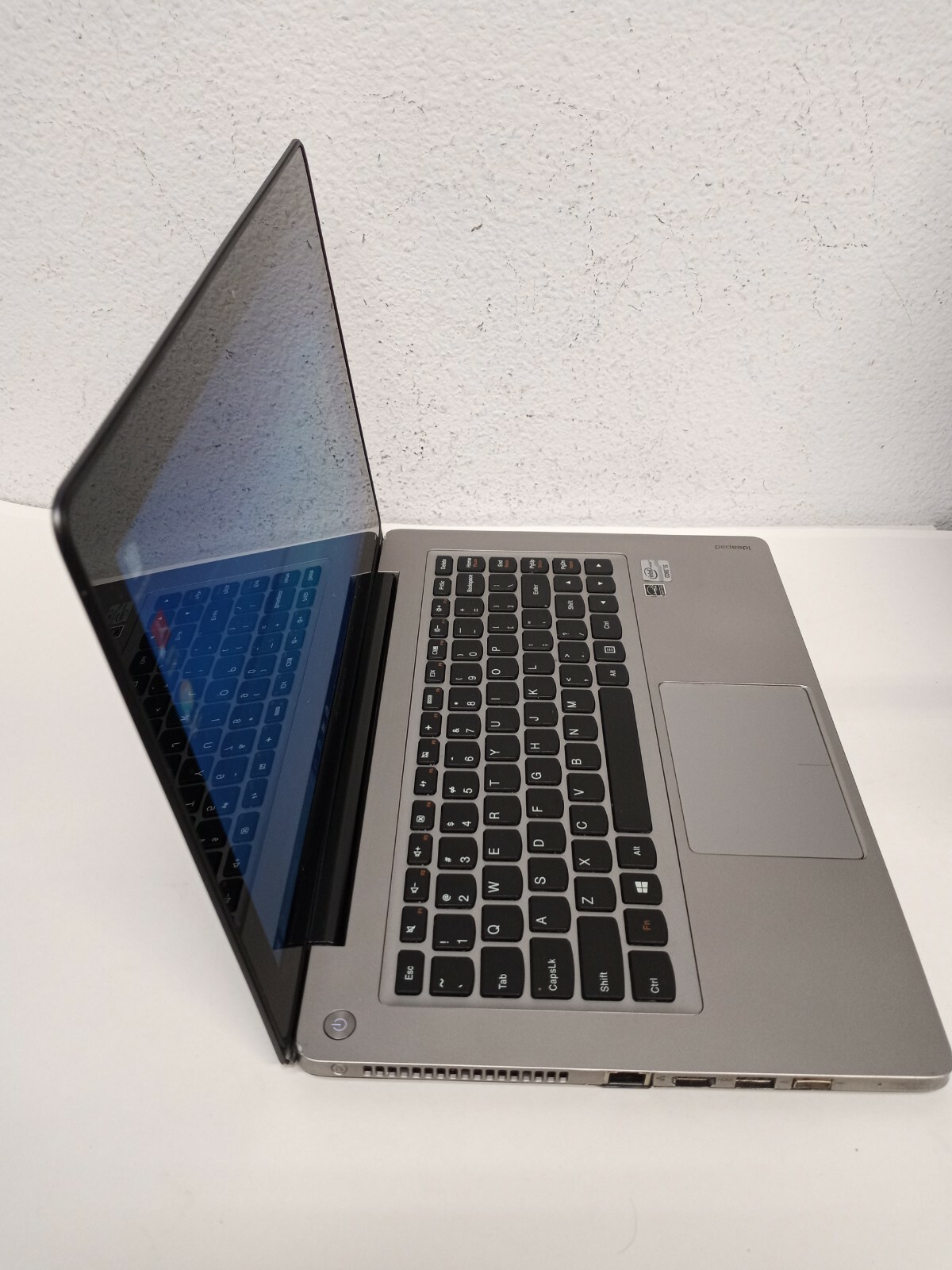 Lenovo IdeaPad U310 TOUCH 13.3″ Intel Core i5-3337U 1.8GHz 4GB 500GB HD BT Win10