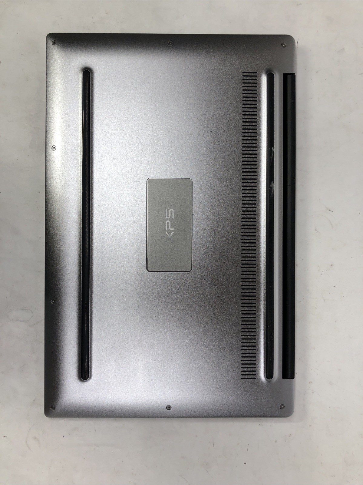 Dell XPS 13 9350, Intel Core i5-6200U @2.30Ghz, 8GB RAM, NO SSD/OS, Tested!