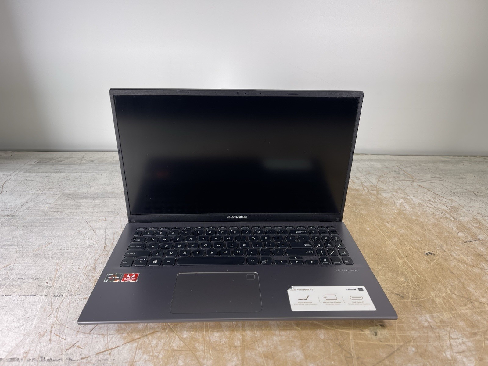 ASUS VIVOBOOK F512D RYZEN 5 3500U @ 2.10GHz, 12GB RAM, NO HDD/OS