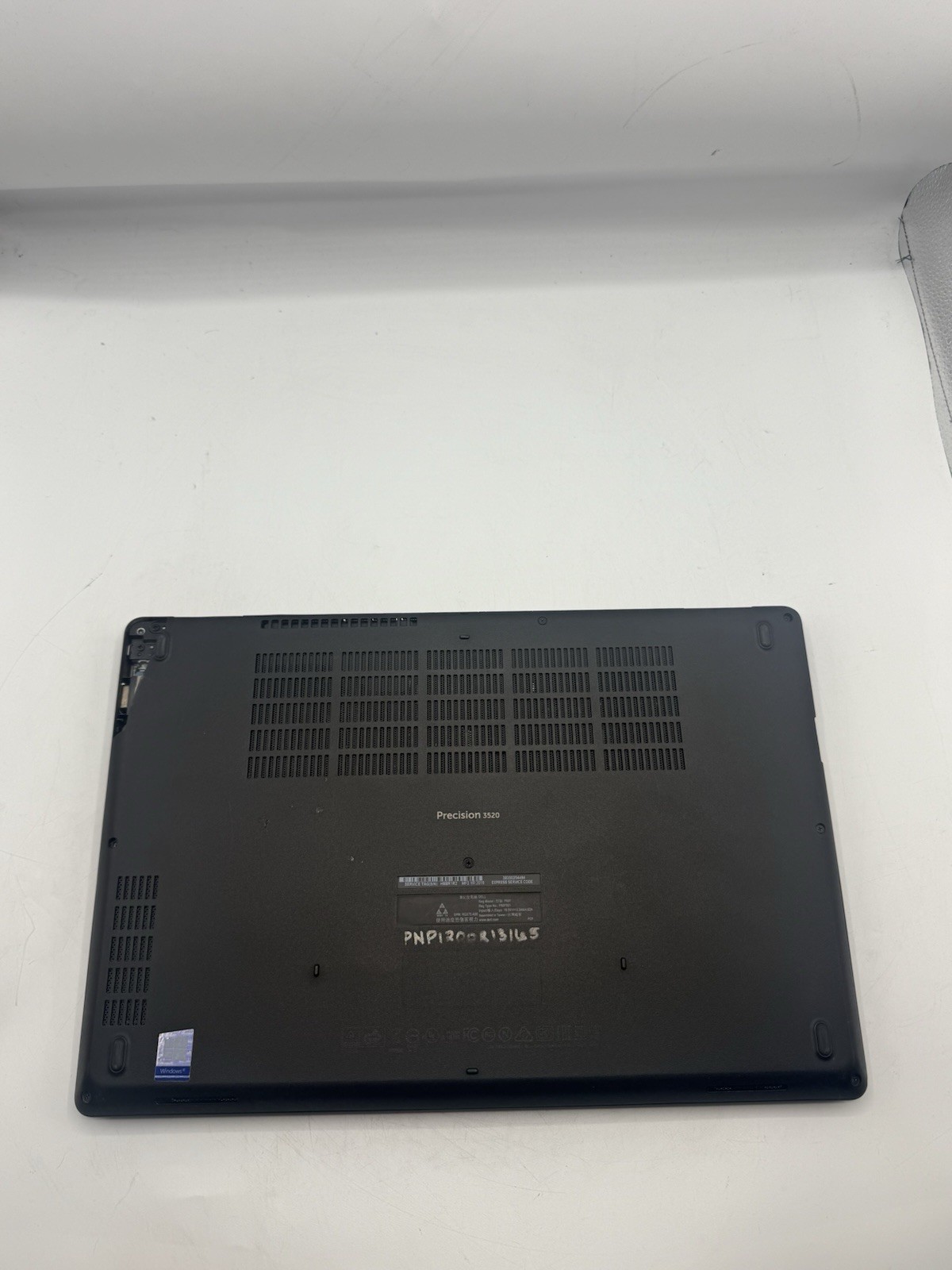 Dell Precision 3520 15.6” i5-7440HQ 2.8GHz M620 READ