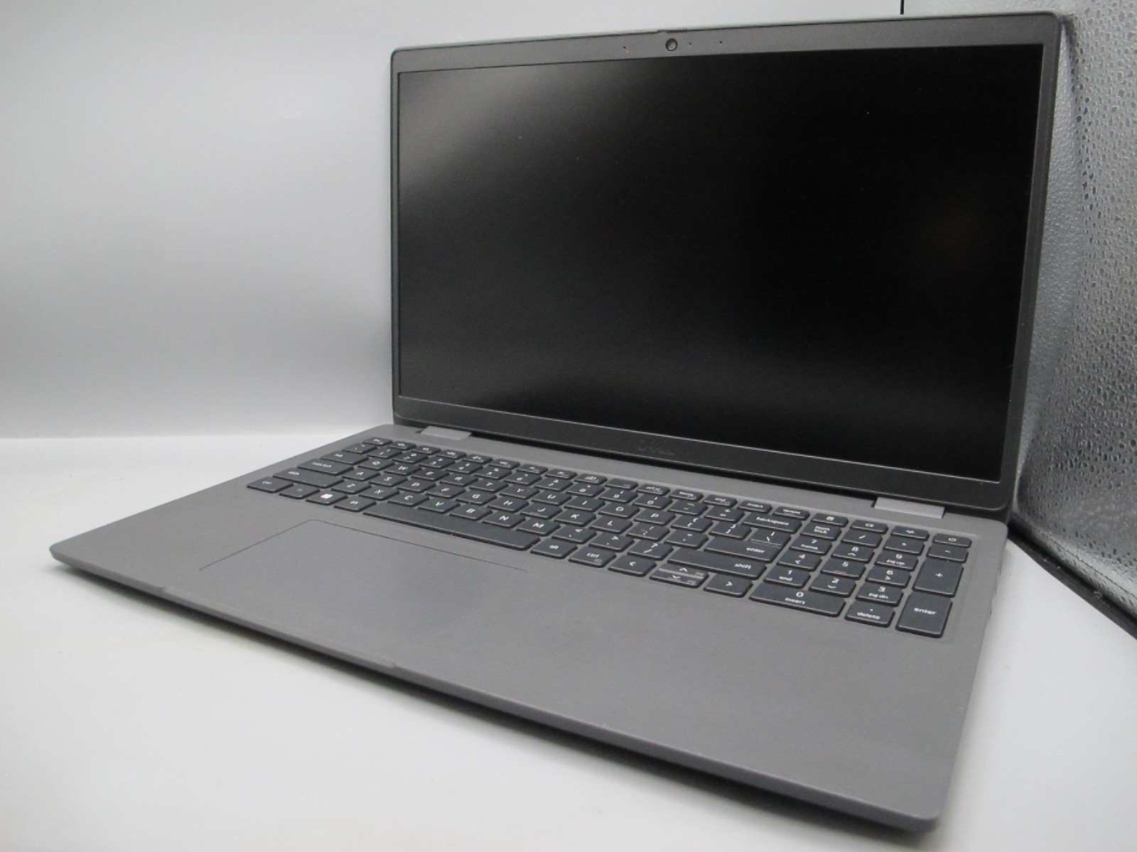 Dell Latitude 3540 15.6” FHD i5-1335U 1.3GHz 16GB 256GB SSD + A/C (FREE SHIP)