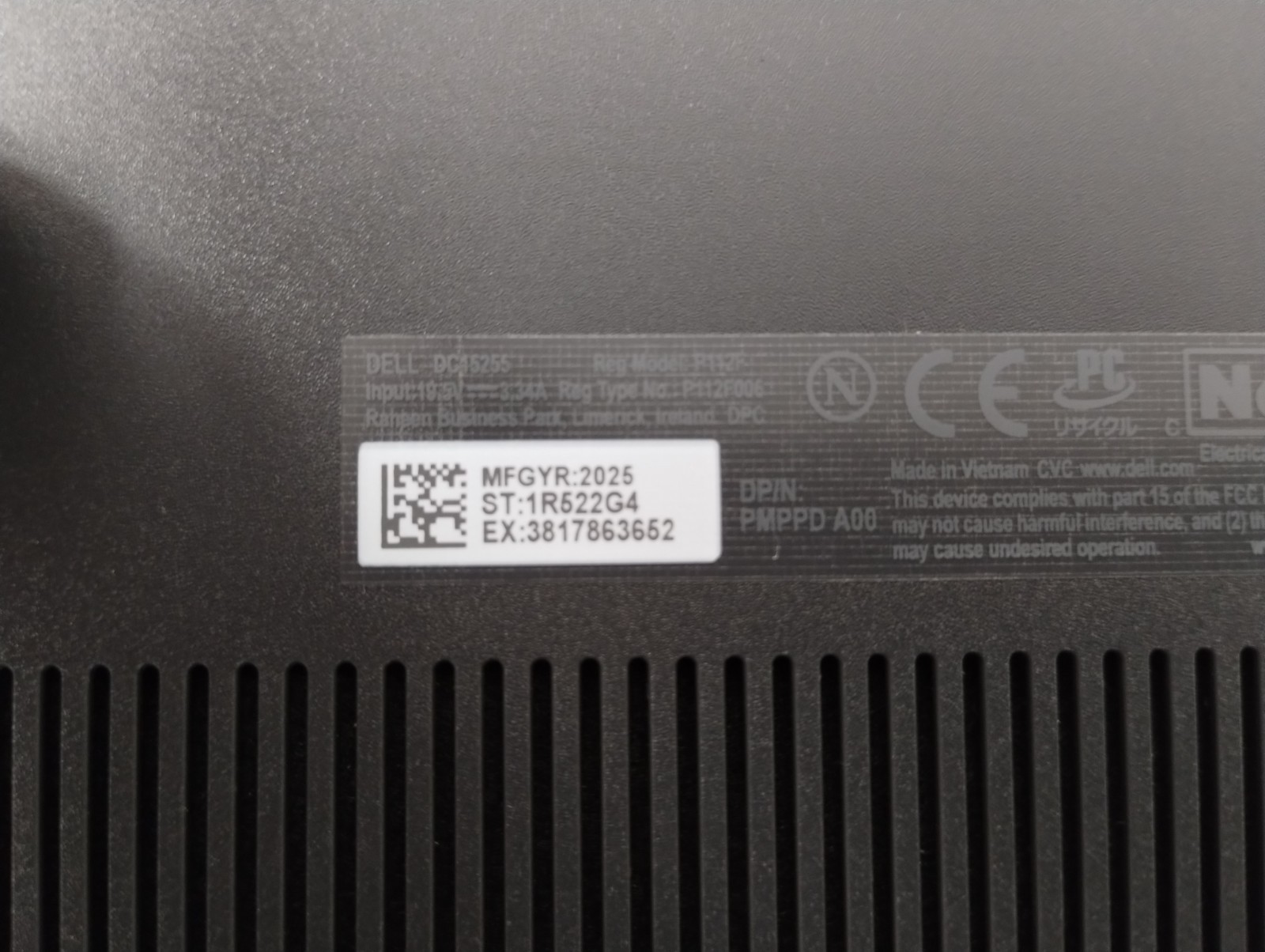 DELL 15 DC15255 G8MK9,, AMD Ryzen 7 7730U, 2.00 GHz, 16 GB RAM,, 512 GB NVMe SSD