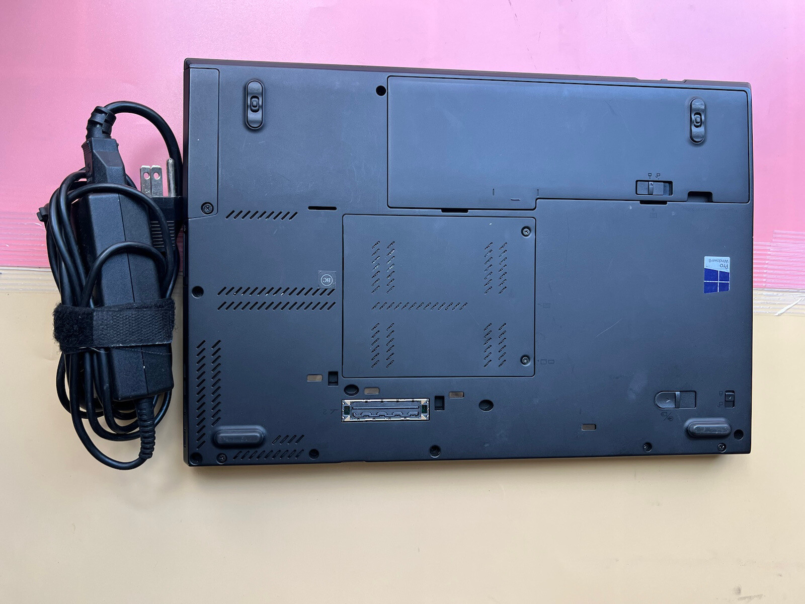 LENOVO THINKPAD T430s Core i5-3320M 8GB RAM 250GB HDD WEBCAM BACKLIT 1600X900
