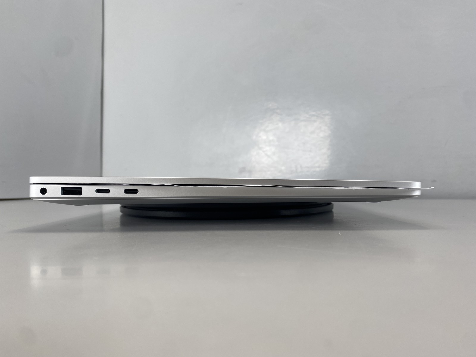 Microsoft Laptop Surface 7th Edition 13.8″ Intel Core Ultra 7 266V 256GB- Silver