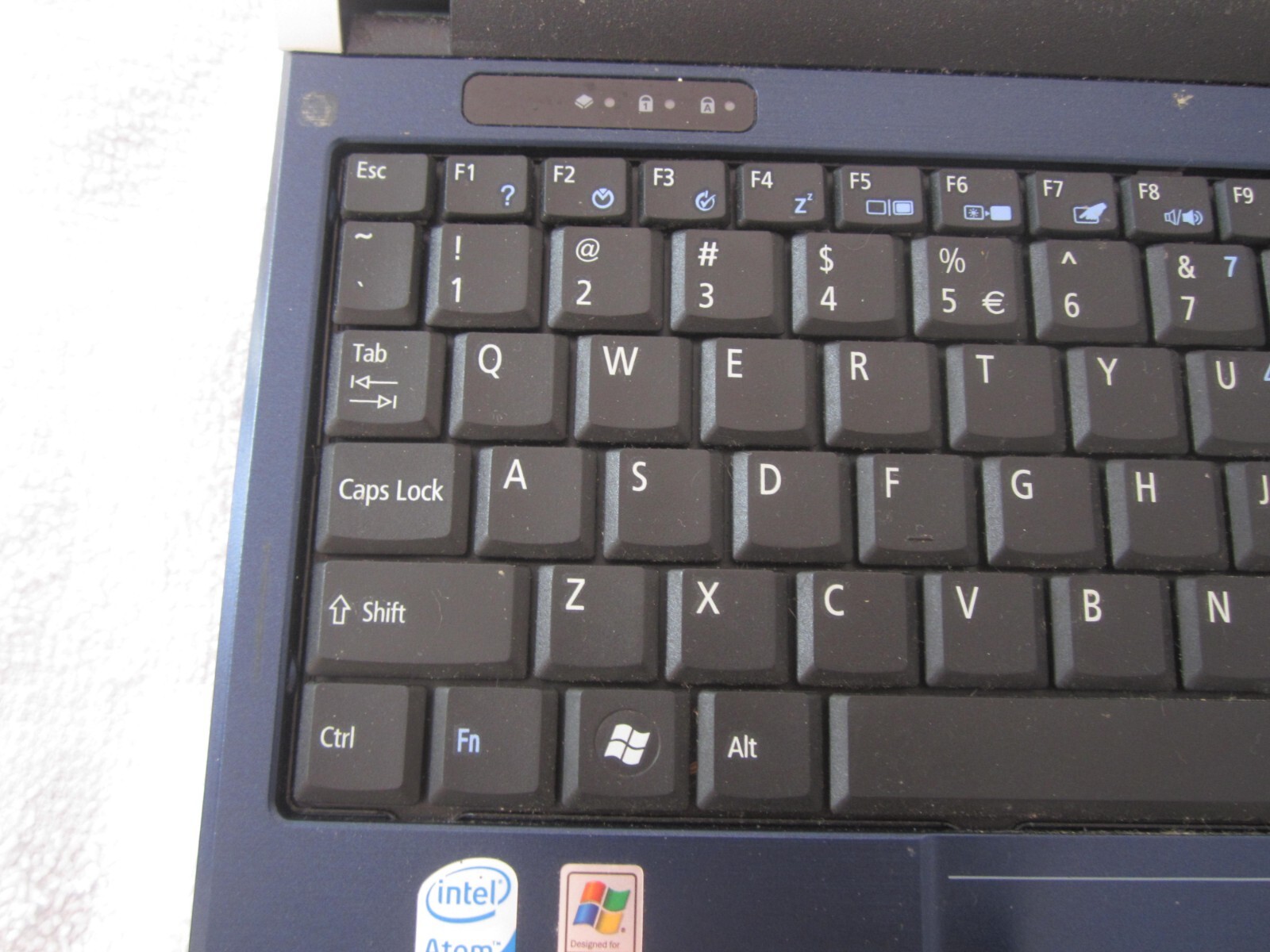 BLUE Acer Aspire One D150-1165 Laptop 1GBRAM 160GBHD GOOD SCREEN NoCORD – WORKS