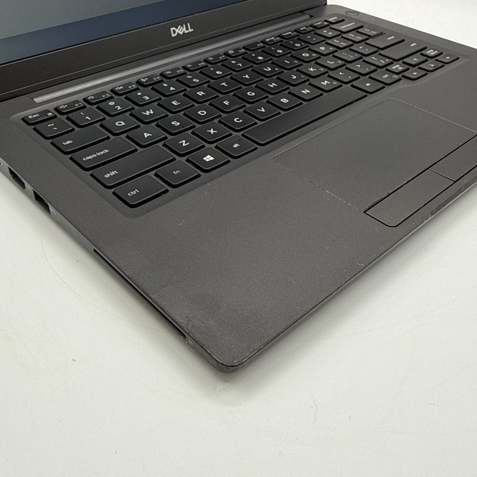 Dell Latitude 7300 13.3″ i7-8665U 8GB 256GB SSD Win11 Pro Laptop FHD Webcam