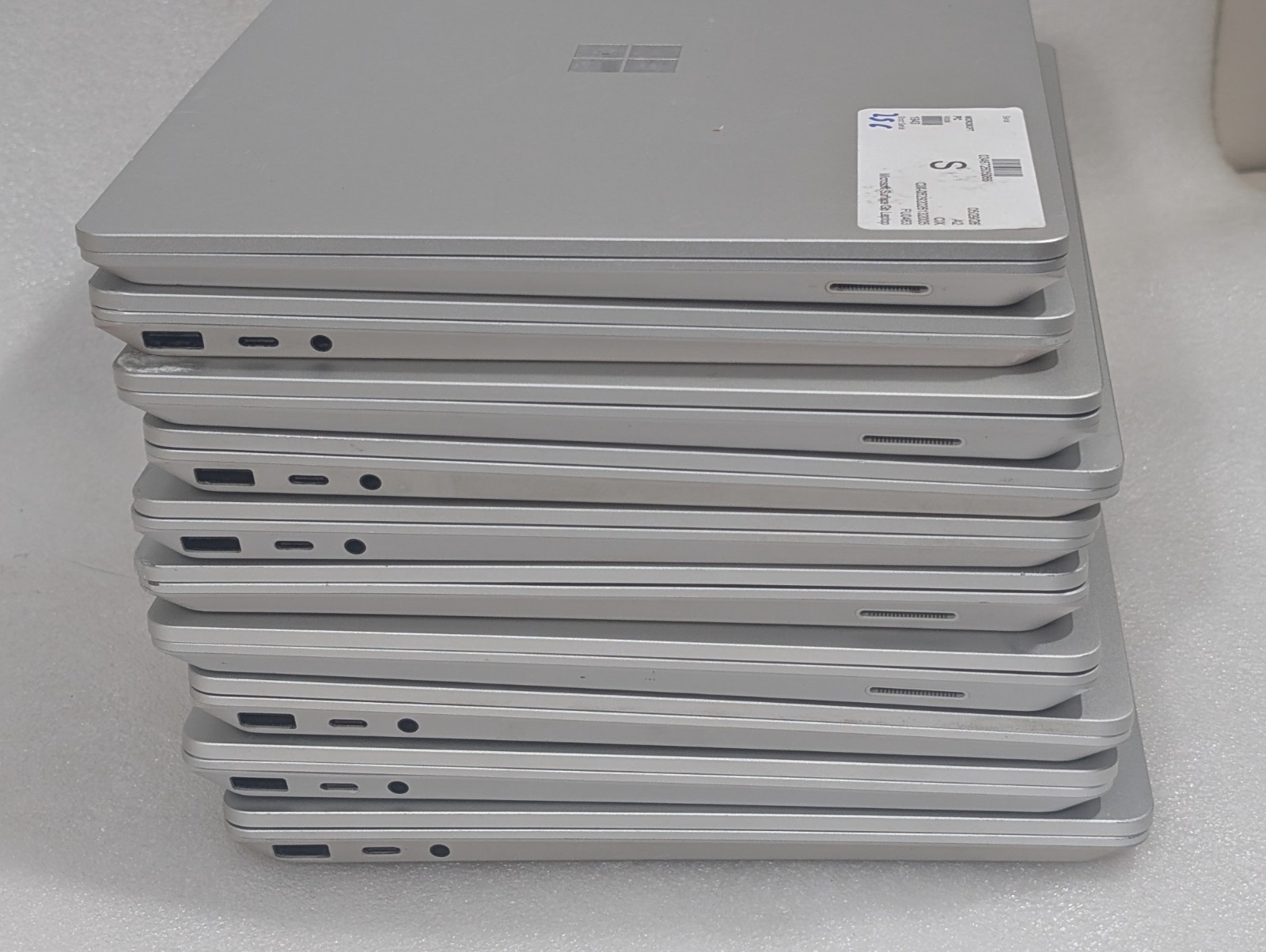 Lot 32x Microsoft Surface Laptop 3 4 Go 1943 1958 1951 Pro 7 1960