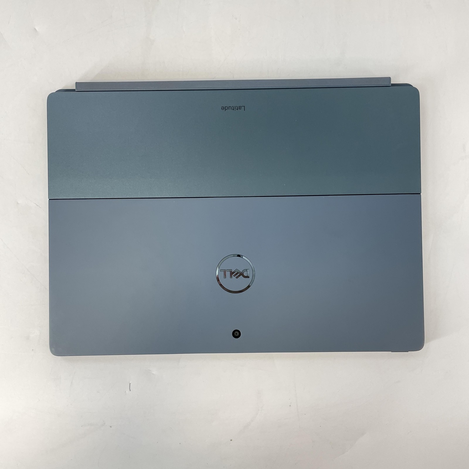 Dell Latitude 7350 (Detachable) 13.3 QHD+ TOUCH 3.8GHz Ultra 7 164U 32GB 256GB