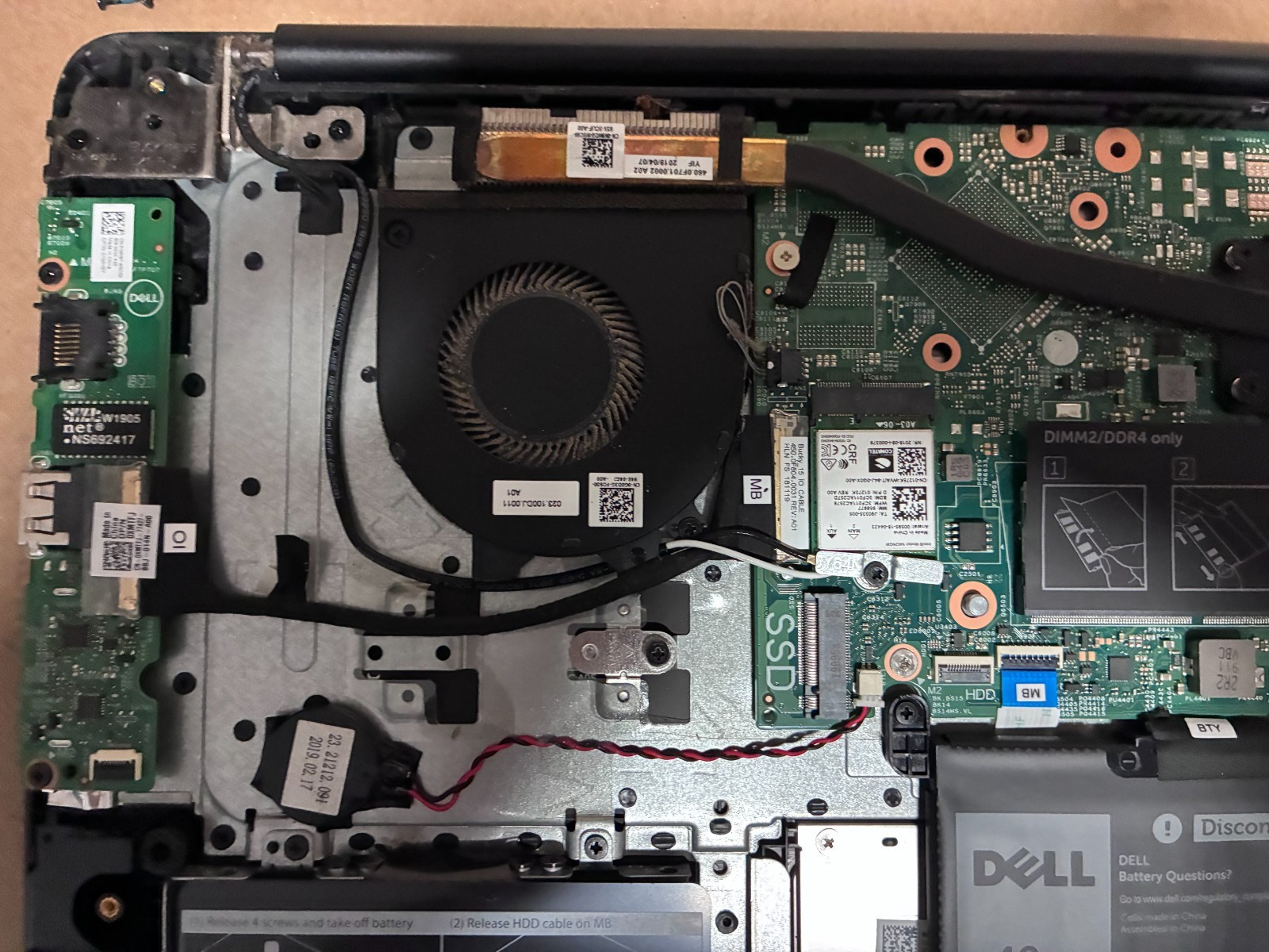 *As-Is* DELL VOSTRO P77F INTEL CORE I7 8565U *NO SSD* *NO RAM*