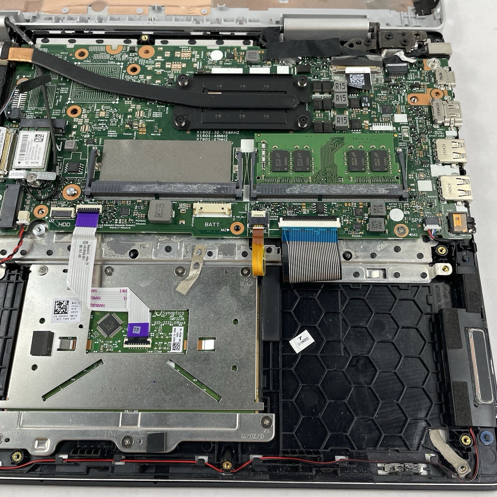 Dell Inspiron 5485 201 14″ Ryzen 5 3500U 3.7GHz 8GB RAM No SSD/OS/AC/Batt – READ