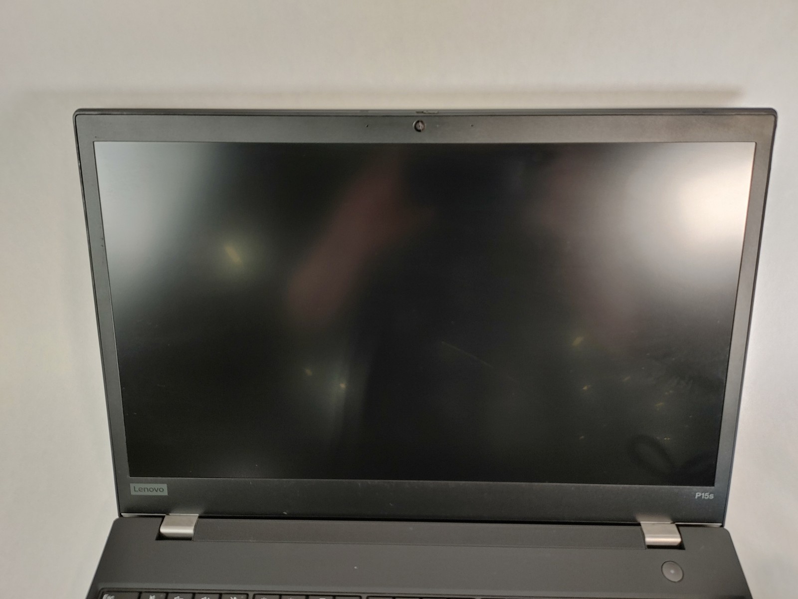 Lenovo ThinkPad P15s Gen 1 Core i7-10510U 1.80 GHz 8 GB DDR4 256 GB NVMe Windows