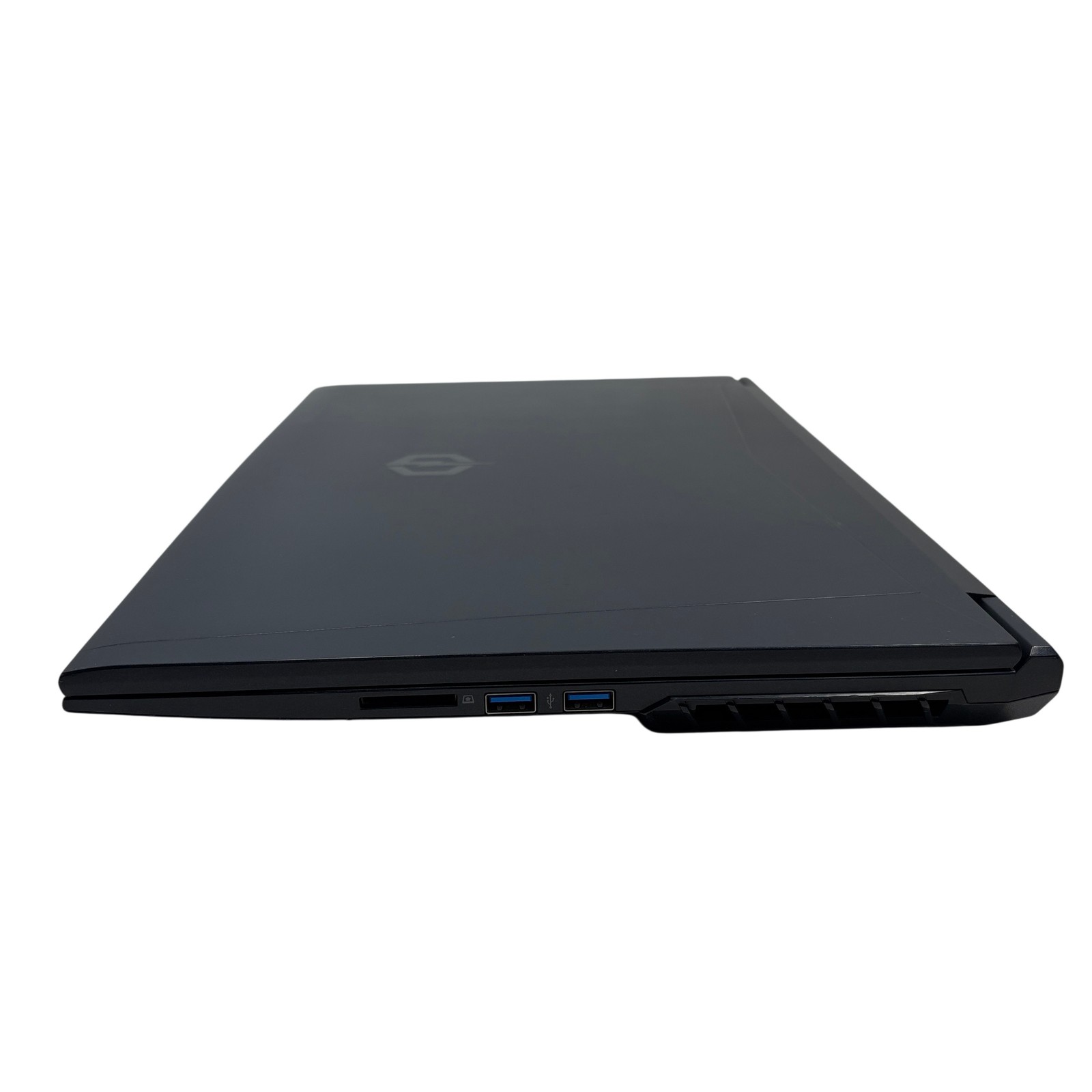 CyberPowerPC Tracer R GK7NPFR Ryzen 5 4600H GTX 1650 Ti 16GB RAM 1TB SSD 17.3″
