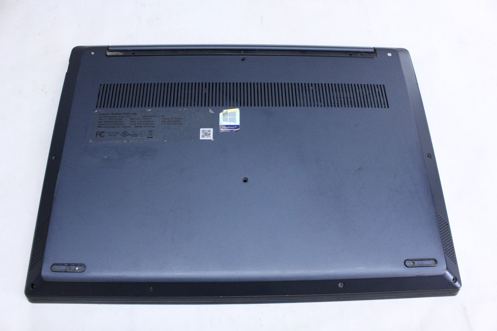Lenovo IdeaPad S340 14IIL | i5-1035G1, 4GB Ram, 256GB NVMe, Grade B- Read!