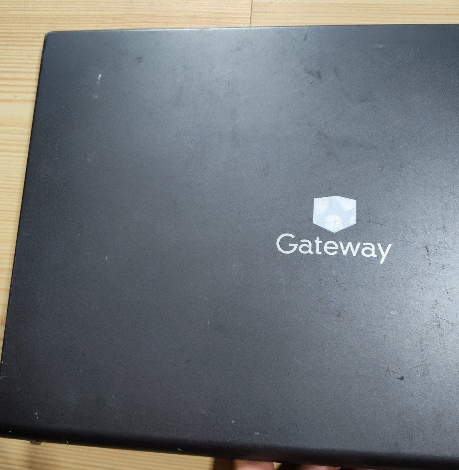 Gateway GWTN156-11BK Celeron N5020 1.10 GHZ 4GB RAM 128GB eMMC- Parts Only