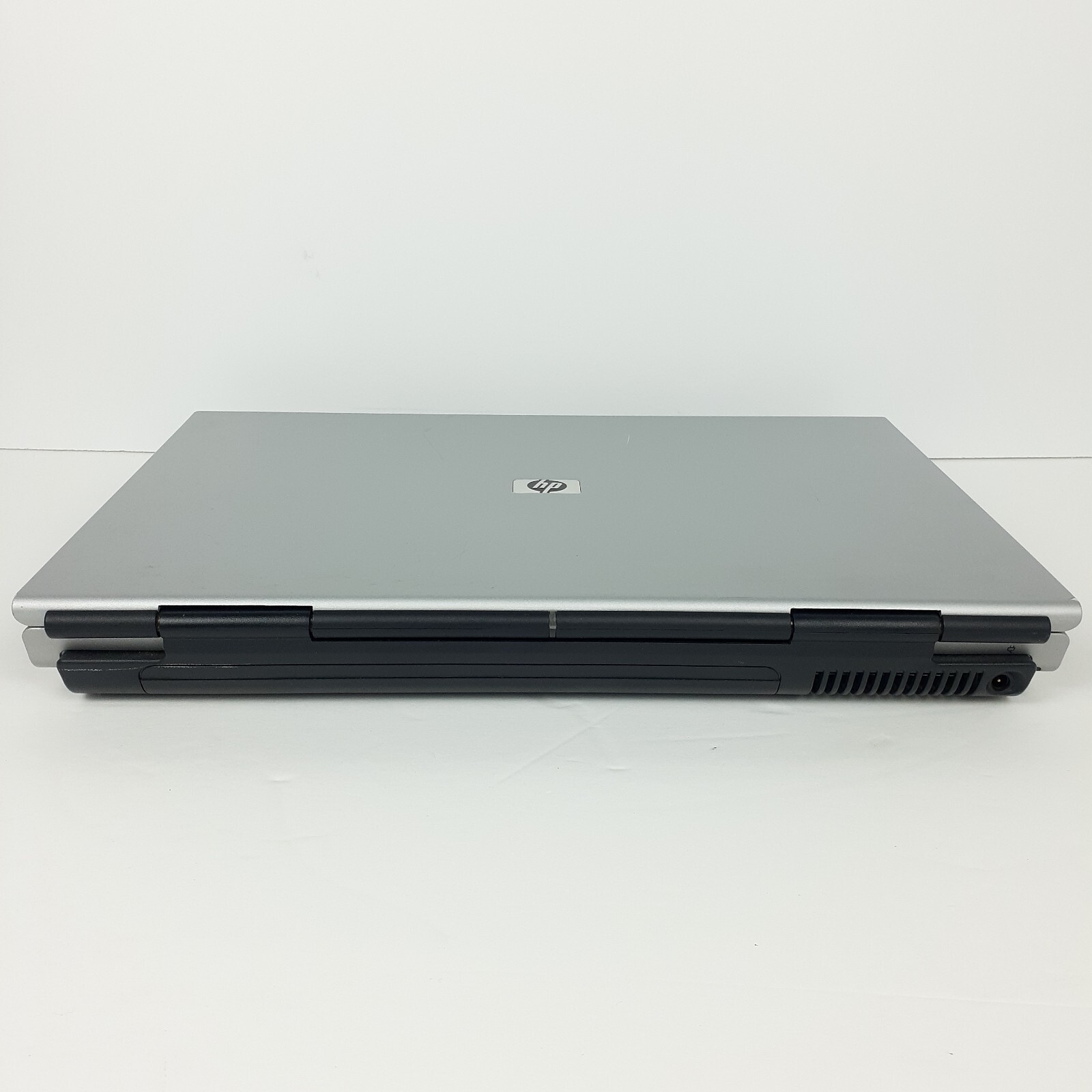 HP Pavilion dv1000 Intel Celeron M 1.5 GHz 256 MB RAM No HDD No Screen