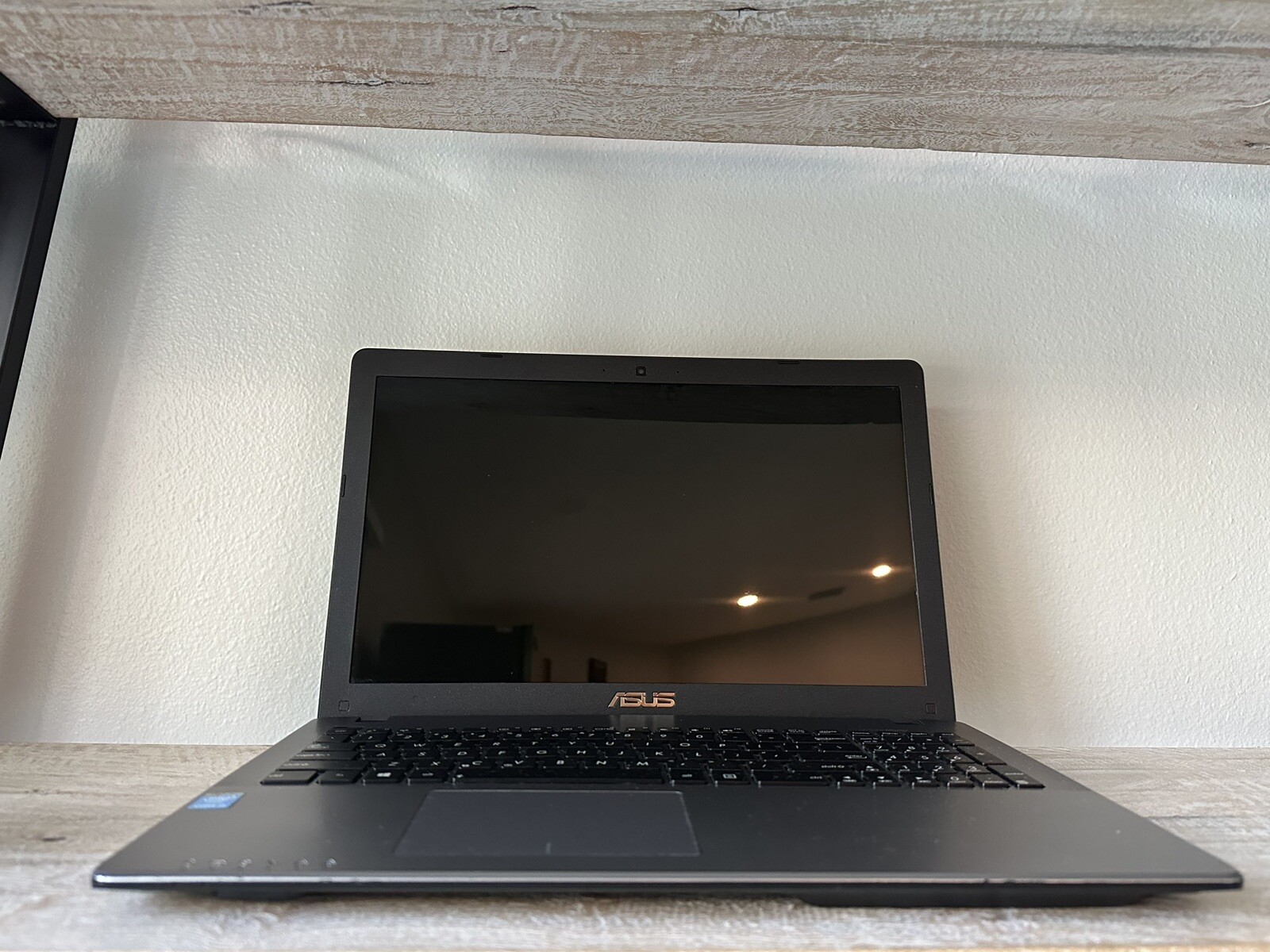 ASUS Laptop R510L, Intel i5 4210U, 240GB SSD, 8GB RAM, HDMI, Win 11 Home