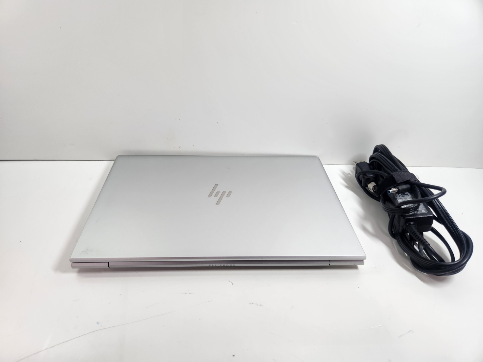 HP EliteBook 840 G8 14″ 16GB 256GB SSD Core i5-1145G7- Excellent condition