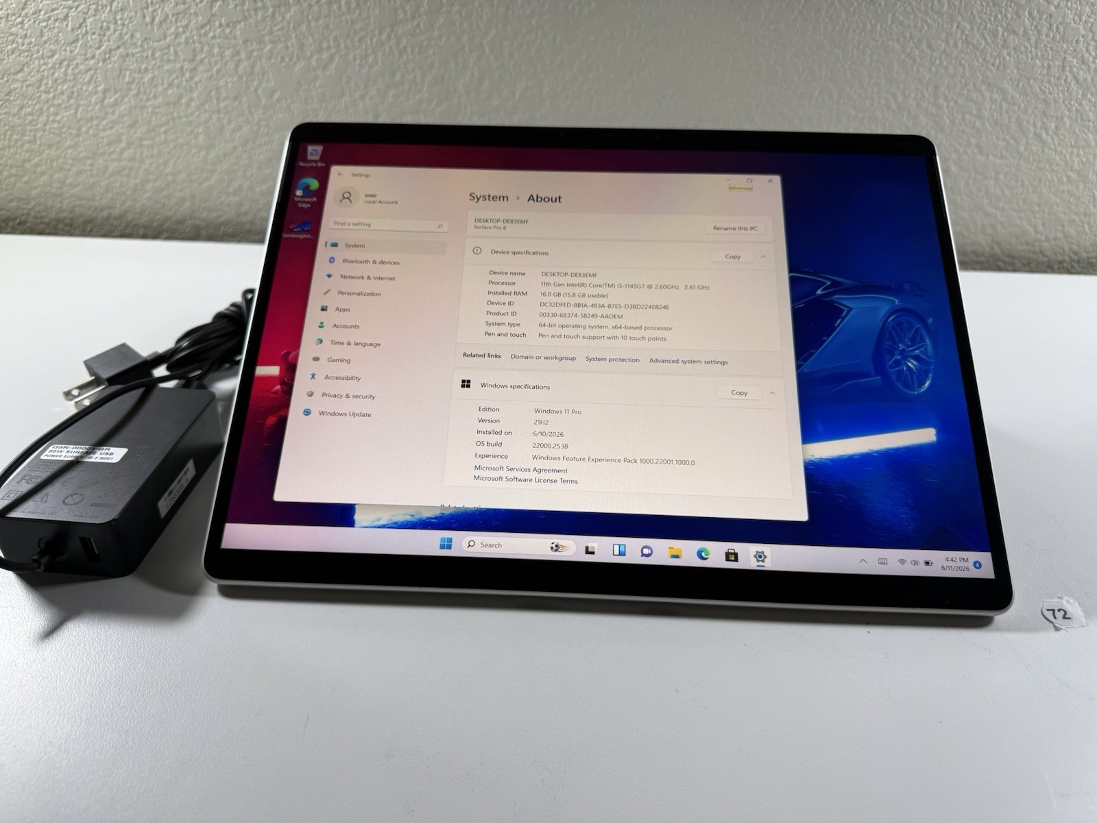 Microsoft Surface Pro 8 (1982) i5-1145G7 – 16GB RAM – 256GB 120Hz – Win 11 Pro