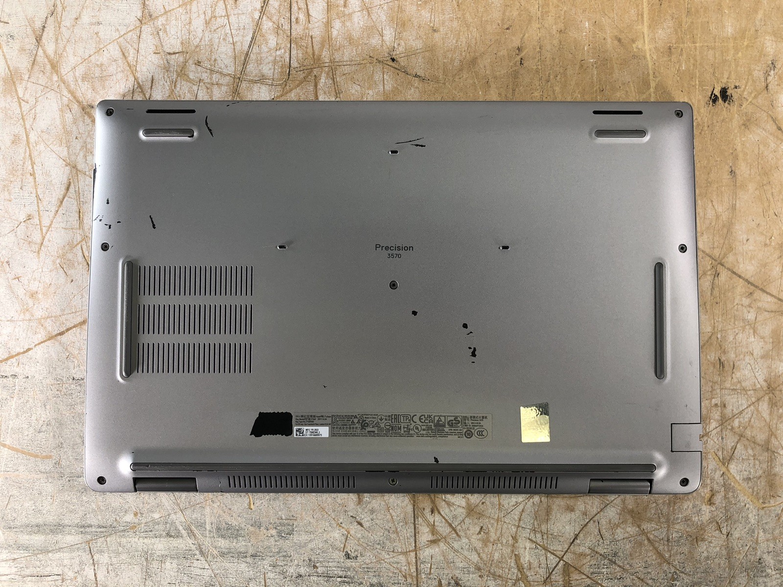 DELL PRECISION 3570 i7-1265U @ 1.80GHz, NO RAM/HDD/OS – (FOR PARTS)