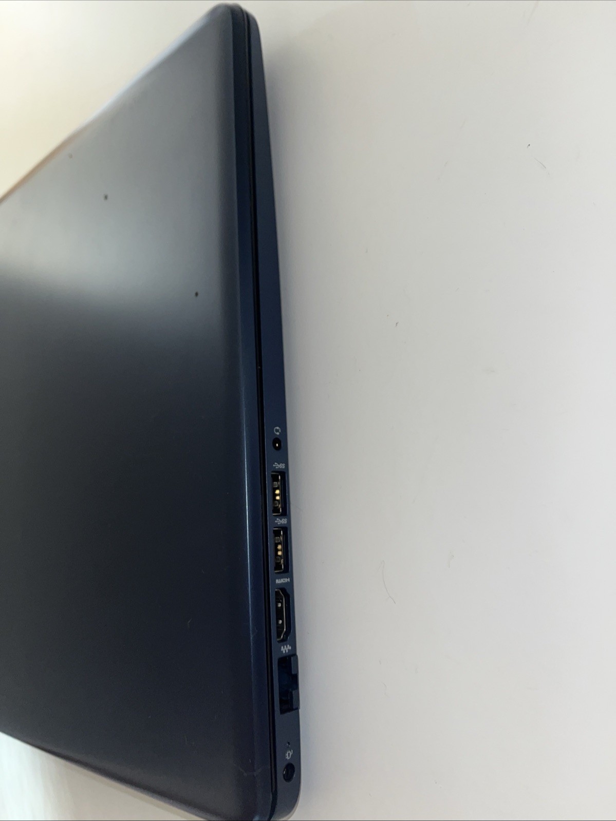 HP 17-by4006ds 17.3” Laptop – Intel i5-1135G7, 8GB RAM, 256GB SSD –Windows 10/11