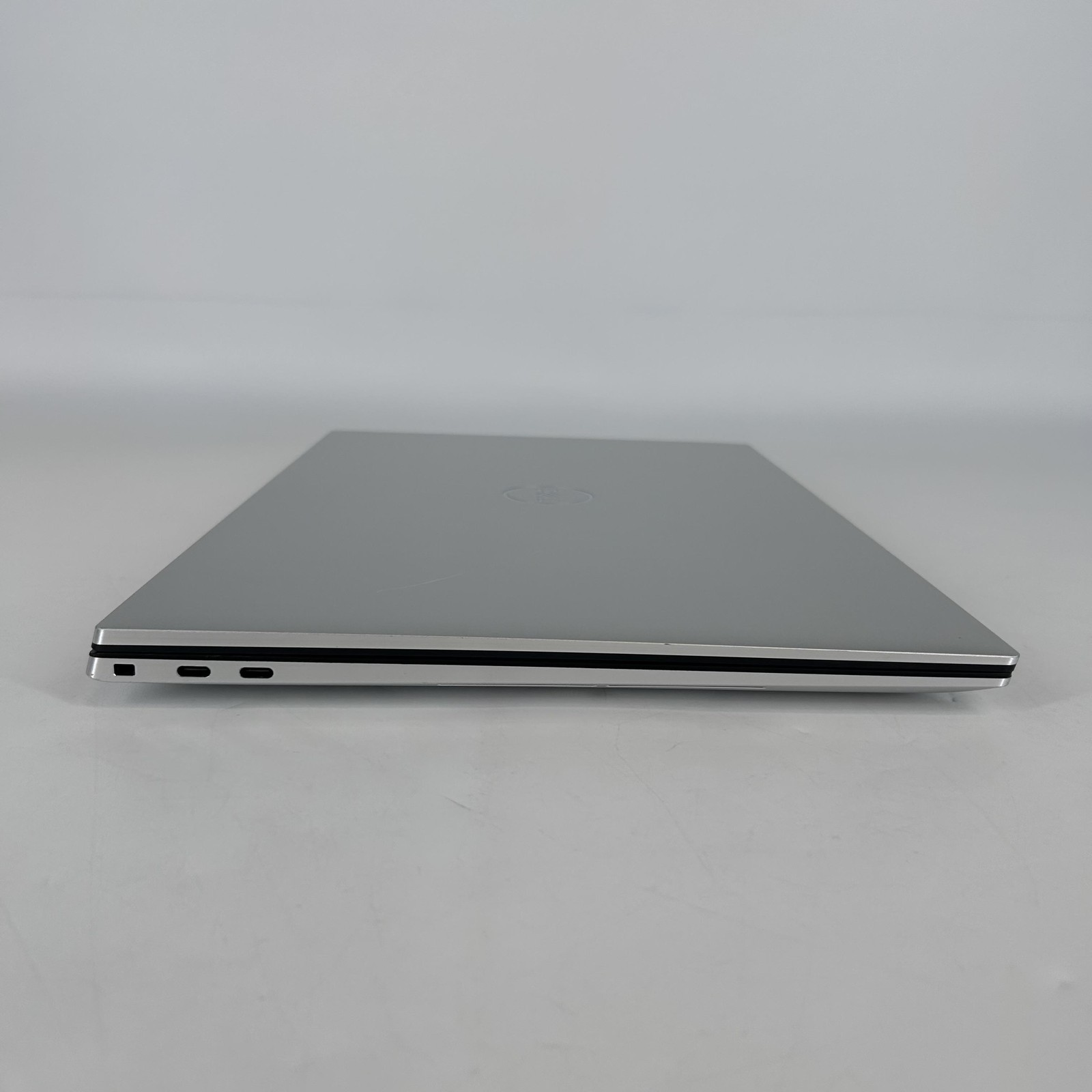 Dell XPS 17 9700 Silver UHD+ TOUCH i9-10885H 2.40GHz 64GB 2TB SSD RTX 2060 Max-Q