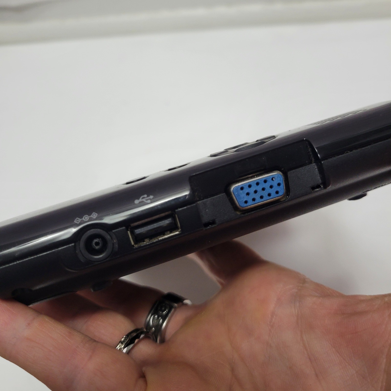 Samsung NP-Q1b Handheld Tablet Computer Works NO OS *READ