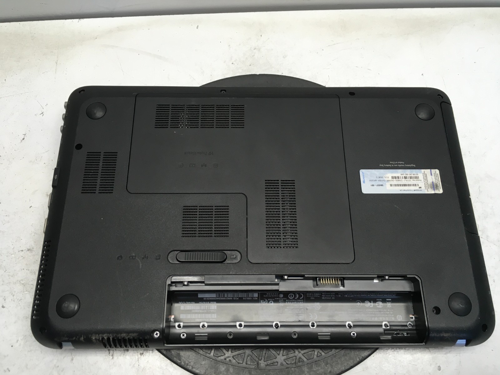 HP Pavilion DV6-6C13NR AMD A6-3420M 1500MHz 6 GB NO HDD/Battery