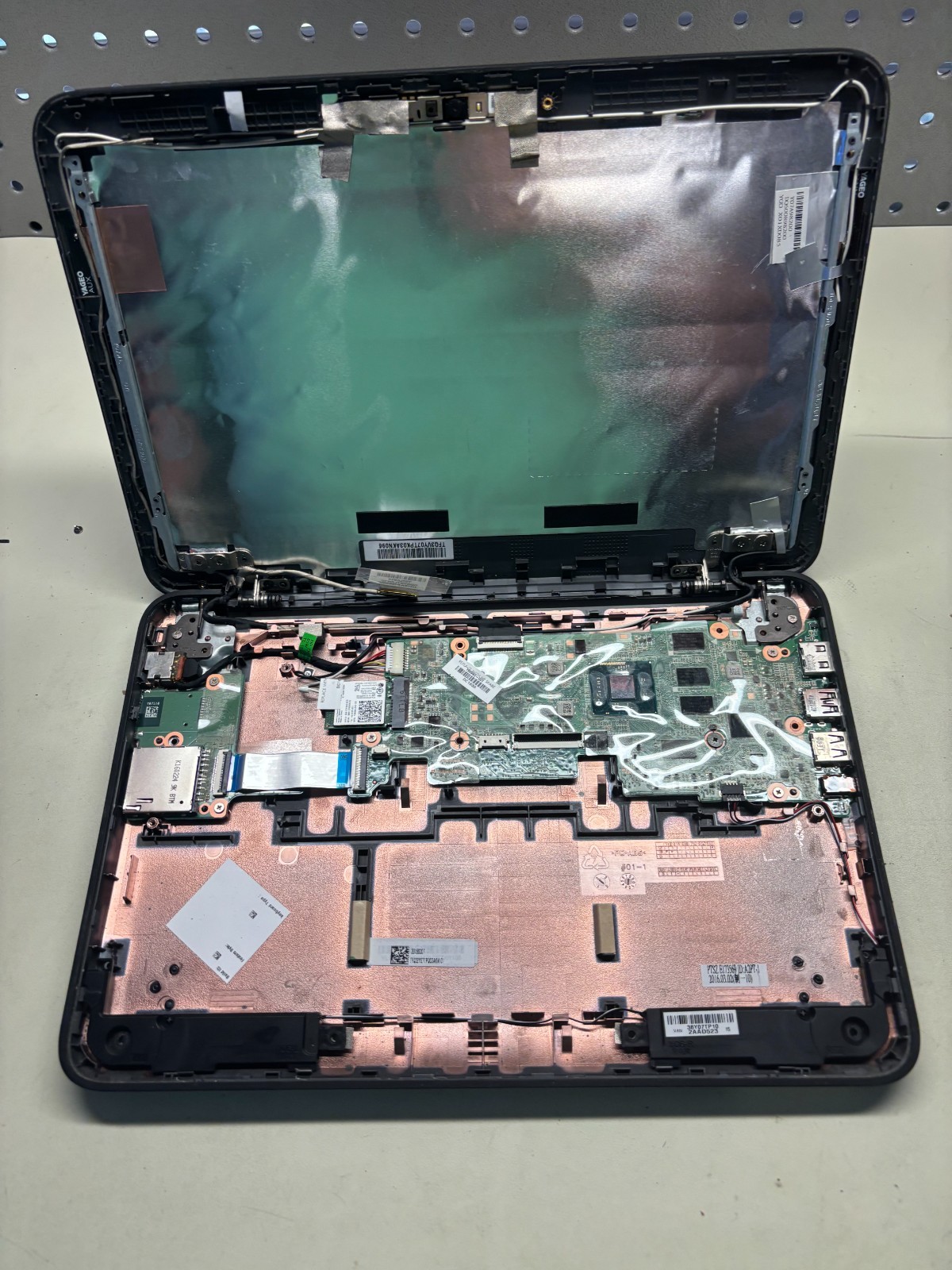 HP 11 G4 11.6″ Chromebook Intel 2.16 GHz 4GB RAM 16GB MISC PARTS