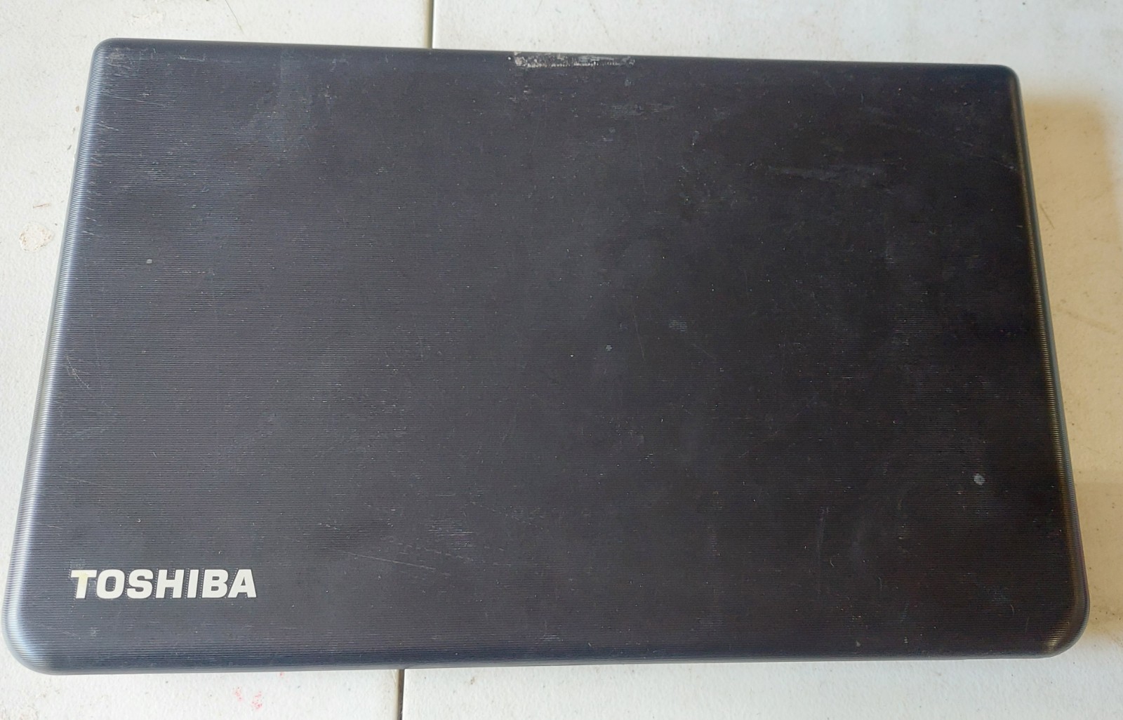 Toshiba 15.6″ satellite C55-A5310 laptop parts only Not Working Not Tested