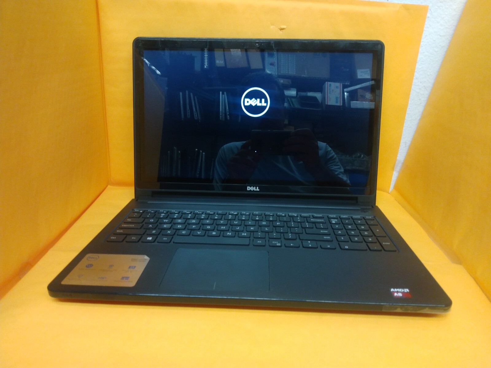 DELL INSPIRON 5555 AMD A8 7410 2.2GHz 6GB Ram 500GB HDD 15.6” TOUCHSCREEN WIN 11