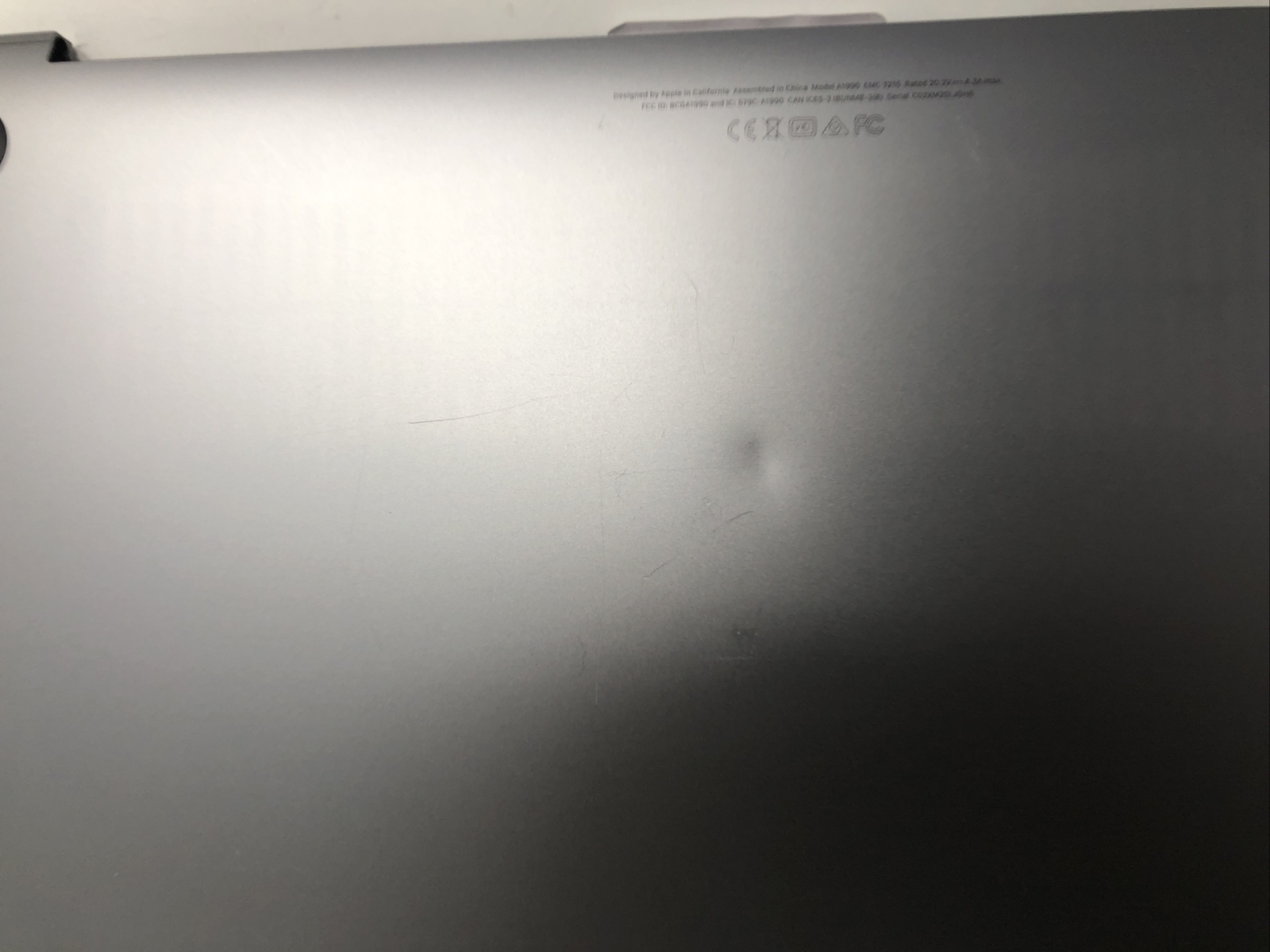 Apple MacBook Pro A1990 Keyboard and Bottom Cover