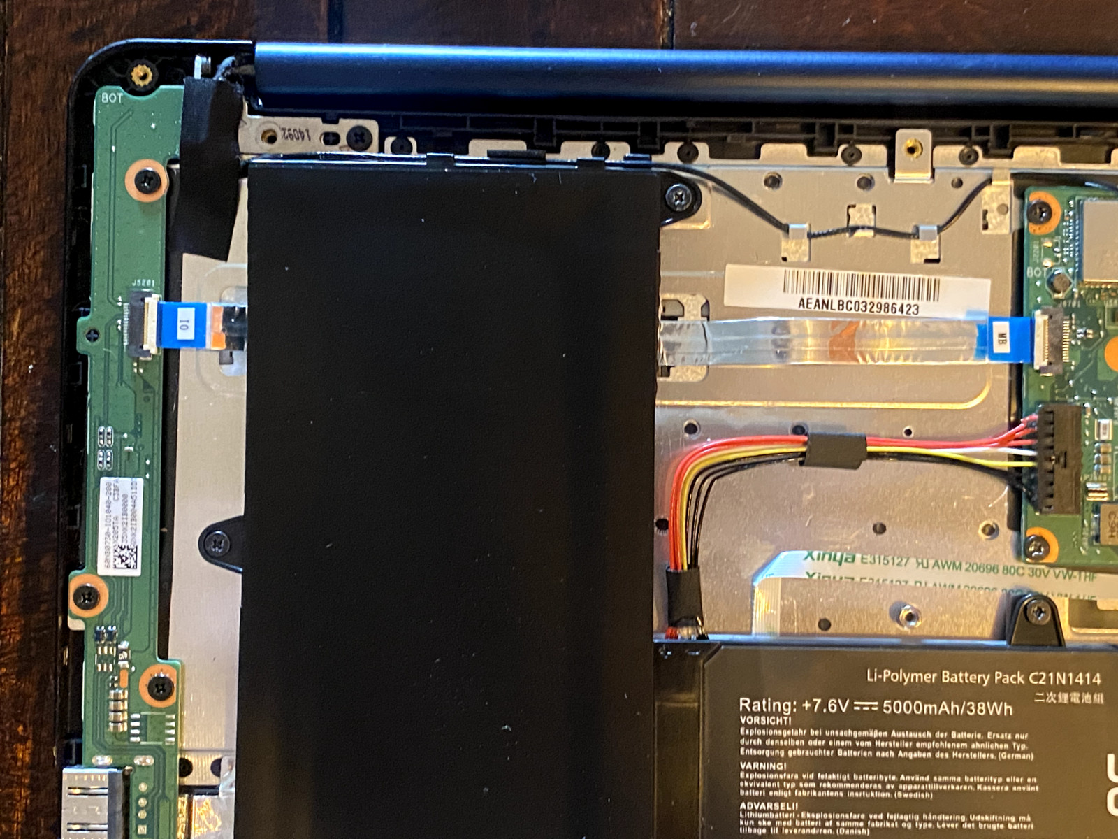 ASUS EeeBook X205T Laptop & Chargers | For Parts/Repair (Turns on, Can’t Charge)